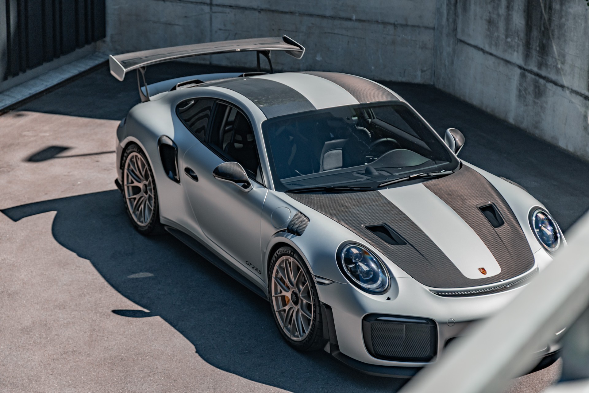 PORSCHE 911 GT2 RS PDK-image-16