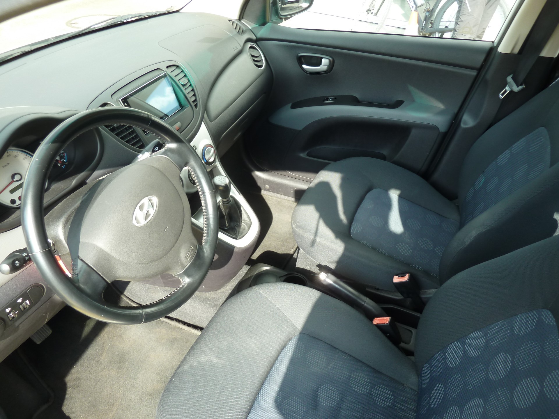 HYUNDAI i10 1.1 Comfort-image-11