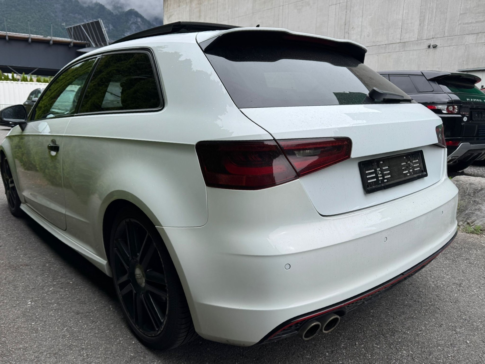 AUDI A3 2.0 TDI Ambition S-tronic-image-12