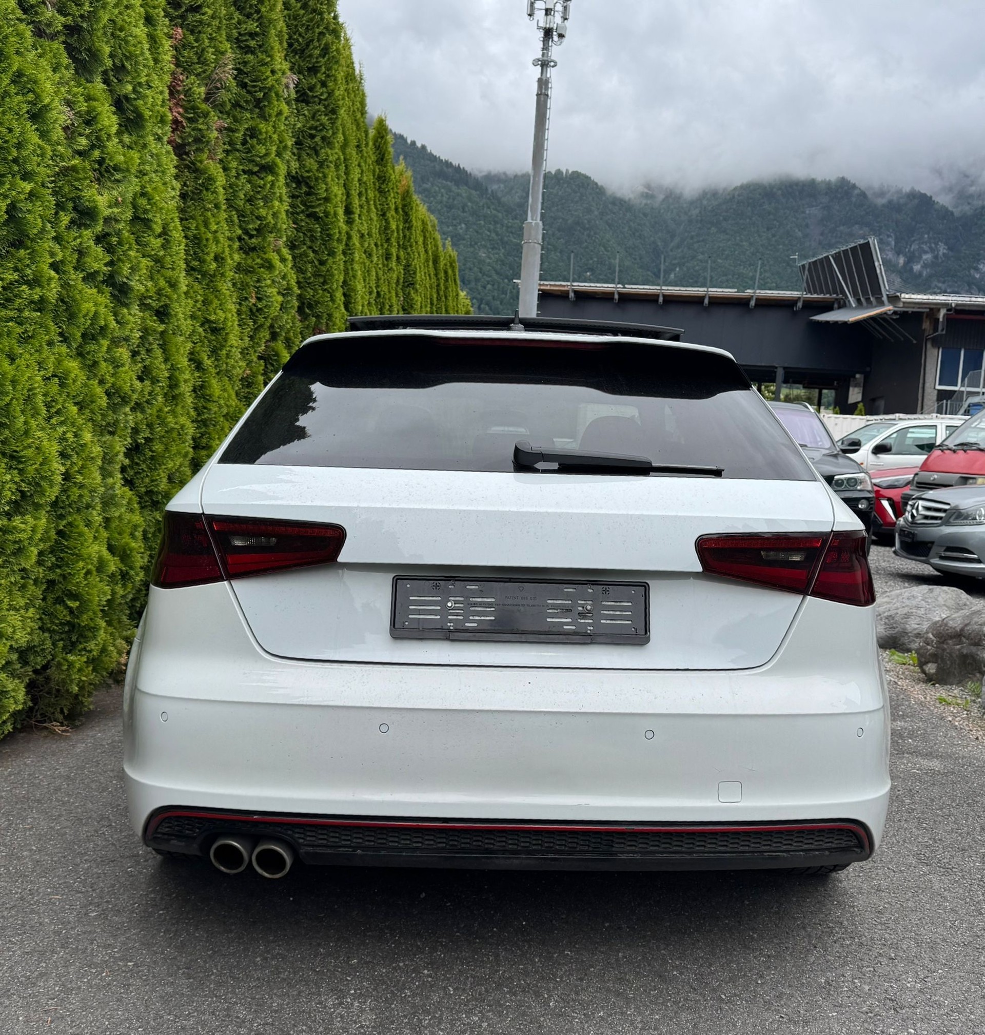 AUDI A3 2.0 TDI Ambition S-tronic-image-14