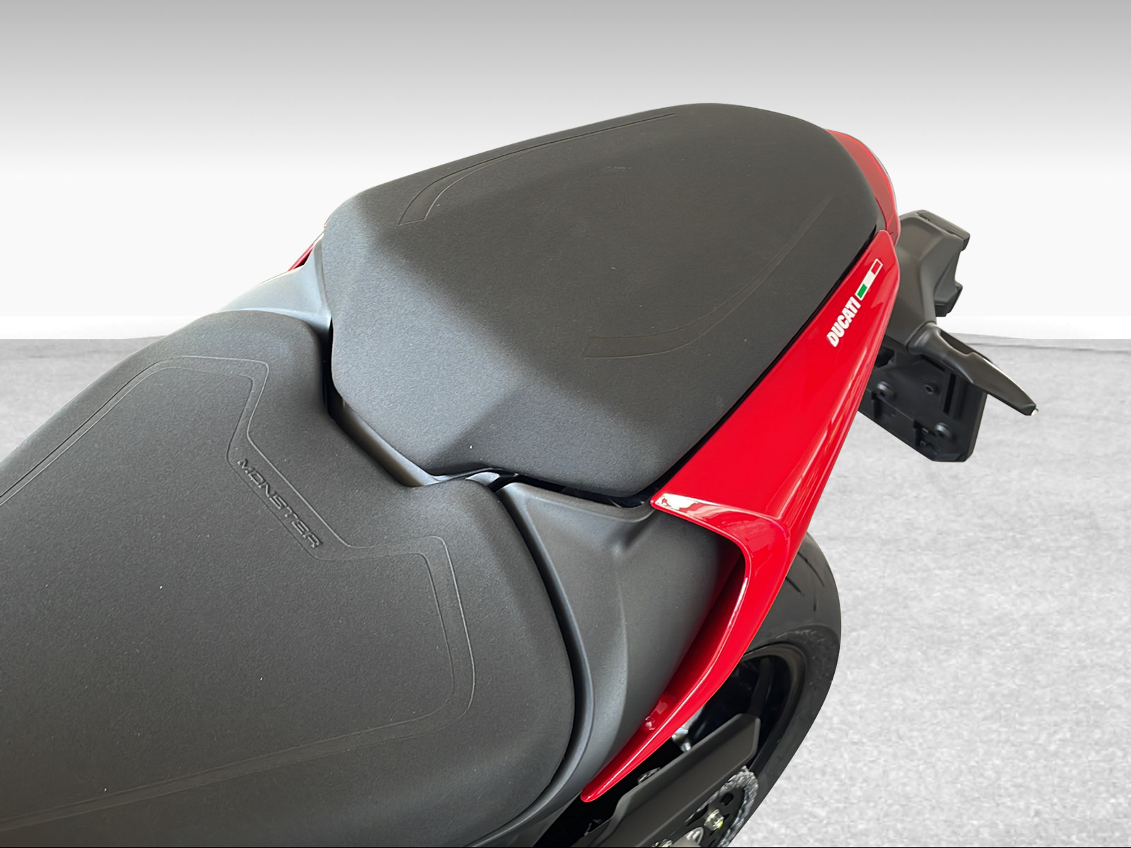 DUCATI 937 Monster ABS 35kW-image-7