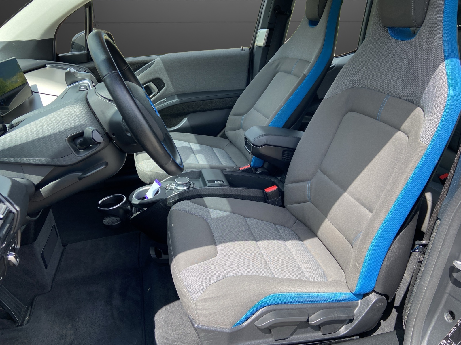 BMW i3 (94Ah)-image-8