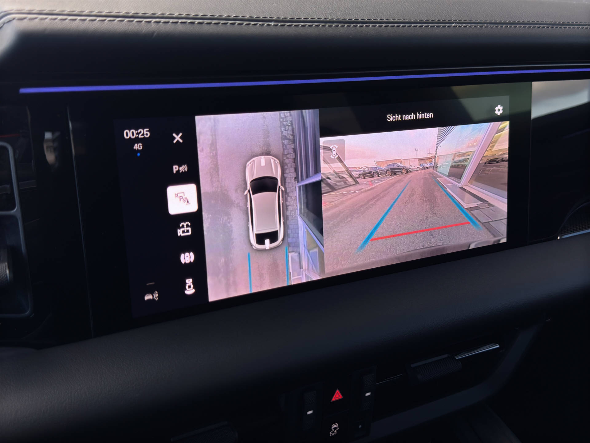 PORSCHE Macan Turbo-image-10