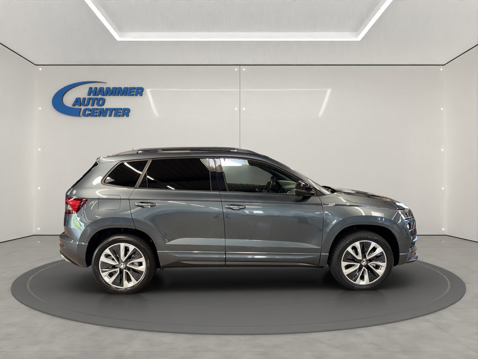SKODA Karoq 2.0 TDI SportLine 4x4 DSG-image-5