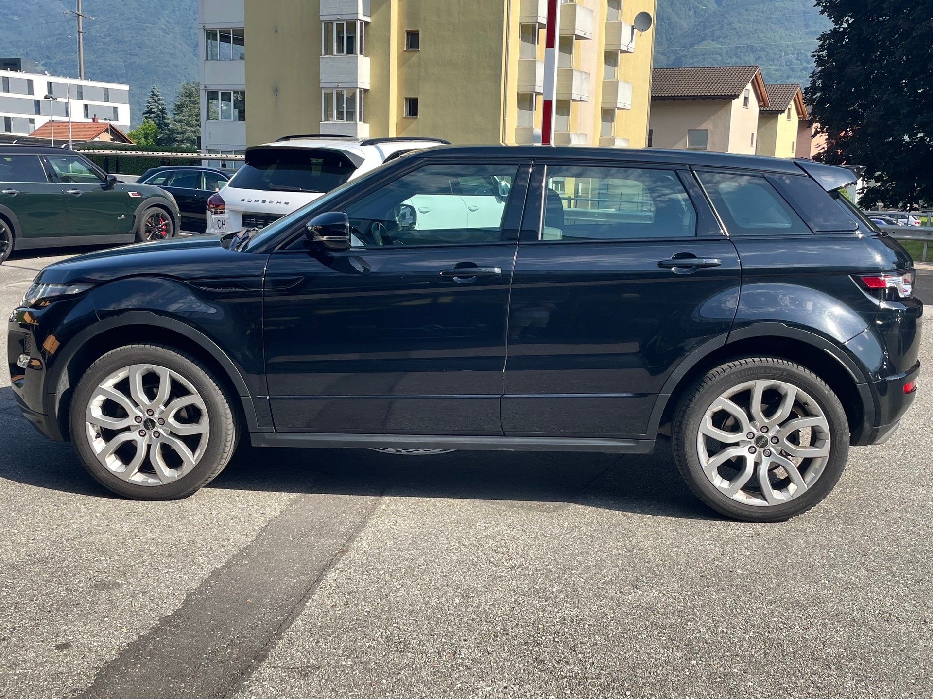 LAND ROVER Range Rover Evoque 2.0 Si4 Dynamic AT6-image-7