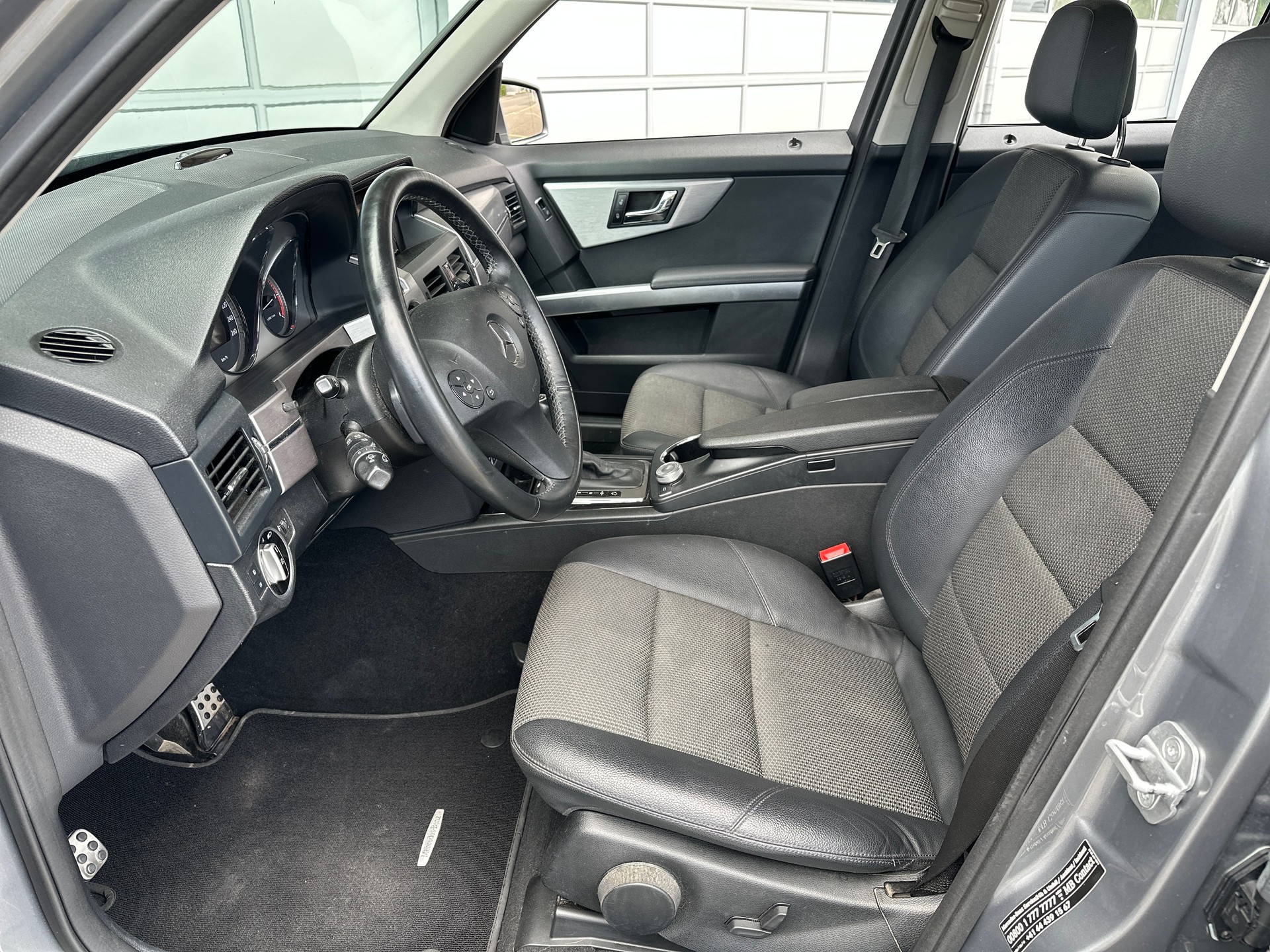 MERCEDES-BENZ GLK 220 CDI BlueEfficiency 4Matic 7G-Tronic-image-6