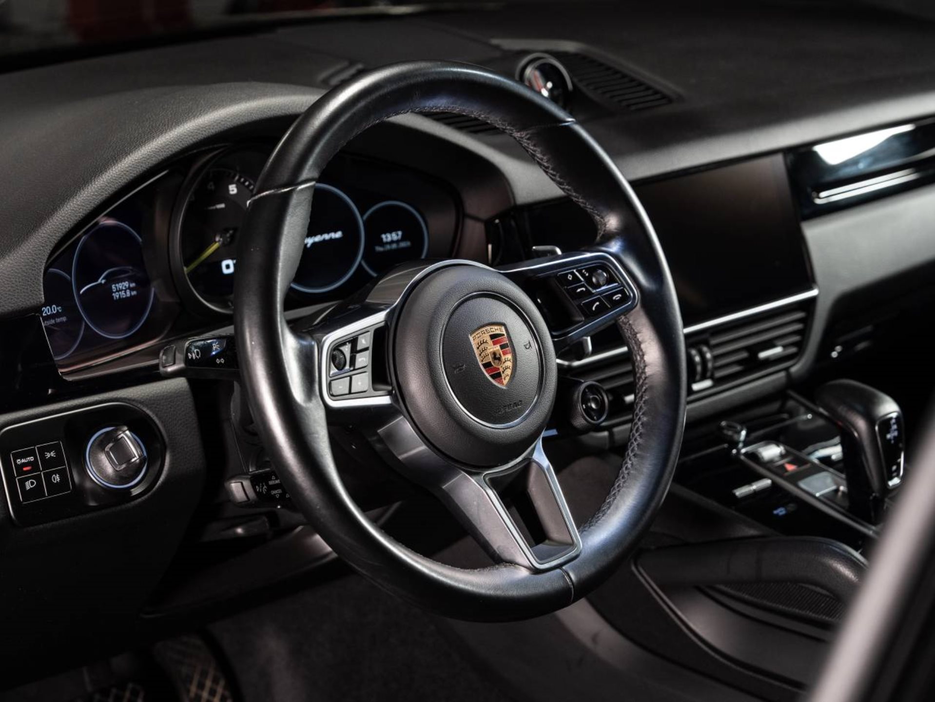 PORSCHE Cayenne E-Hybrid Coupé Platinum Edition (MY23)-image-8
