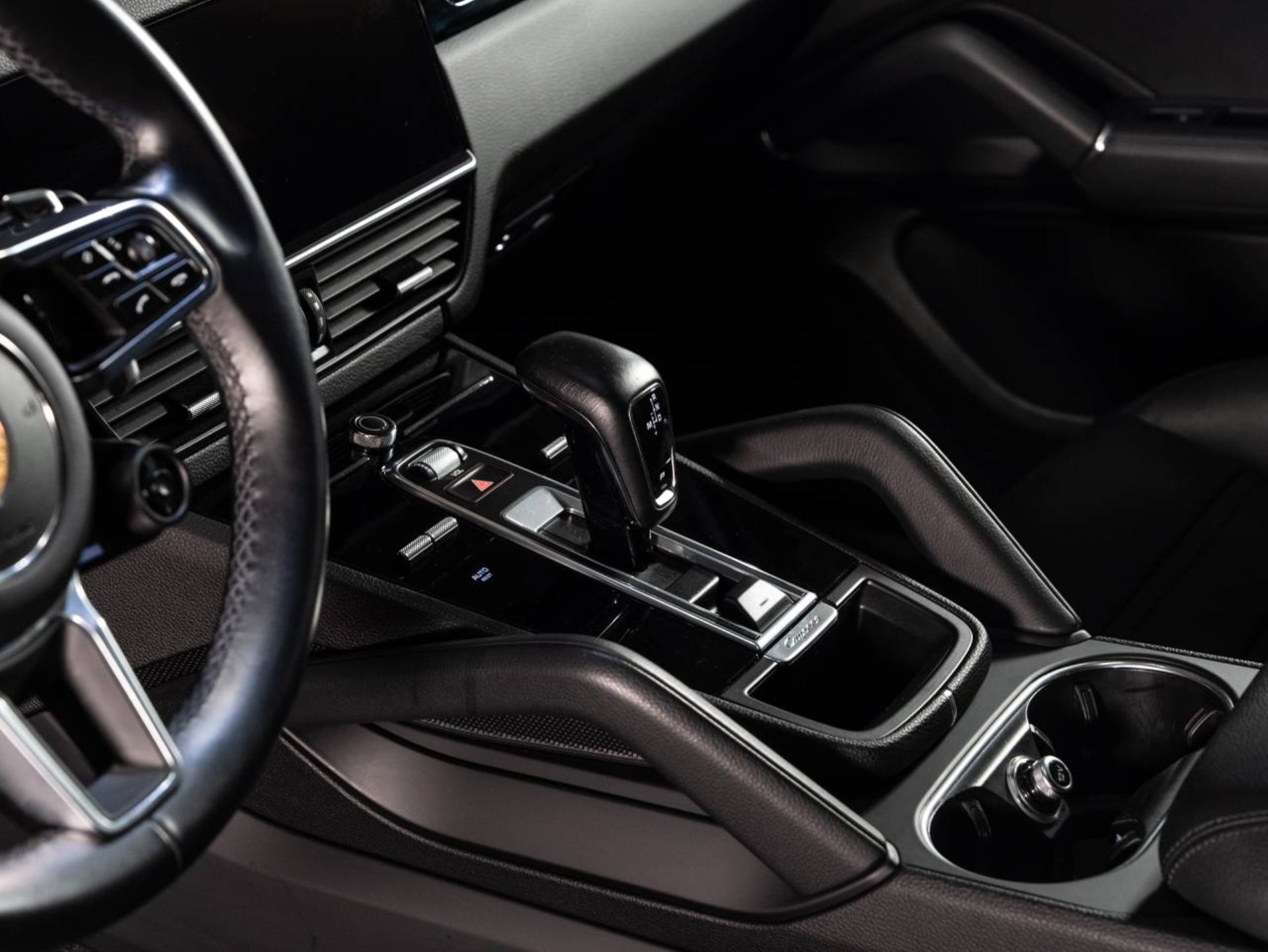PORSCHE Cayenne E-Hybrid Coupé Platinum Edition (MY23)-image-13