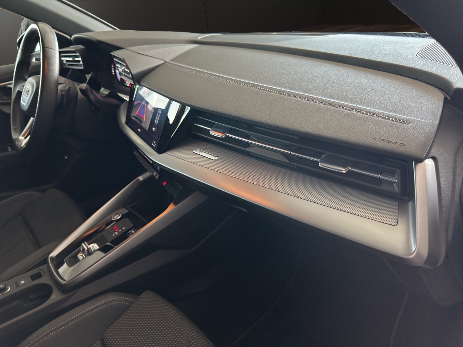 AUDI A3 Sportback 35 TFSI advanced Attraction S-tronic-image-21