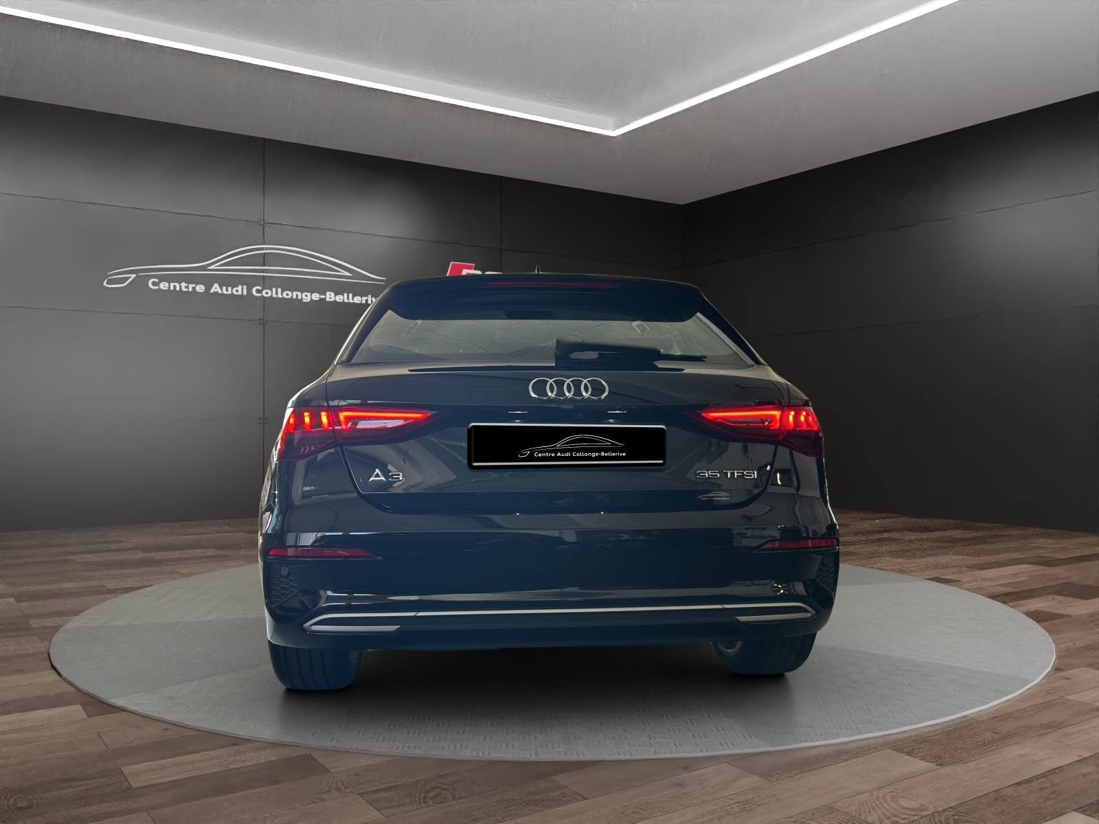 AUDI A3 Sportback 35 TFSI advanced Attraction S-tronic-image-4