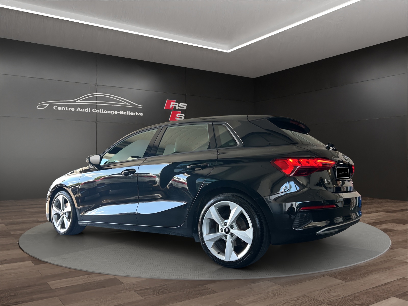 AUDI A3 Sportback 35 TFSI advanced Attraction S-tronic-image-3