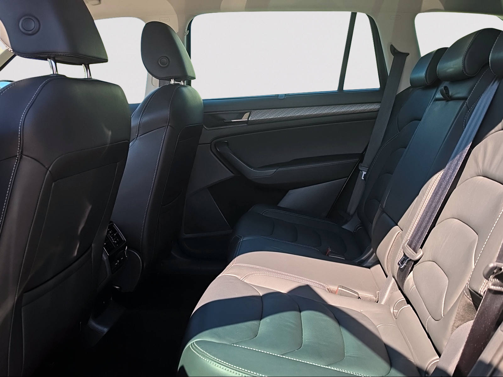 SKODA Kodiaq 2.0 TDI CR Style 4x4 DSG-image-4