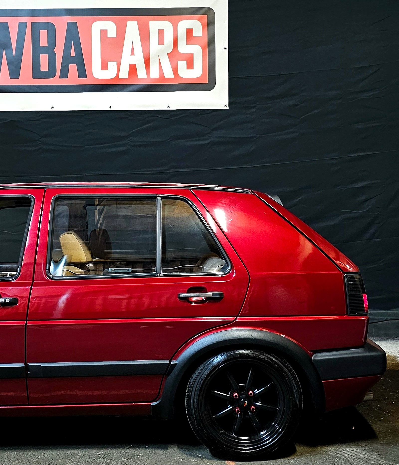 VW Golf 1800 GL-showroom-element-3
