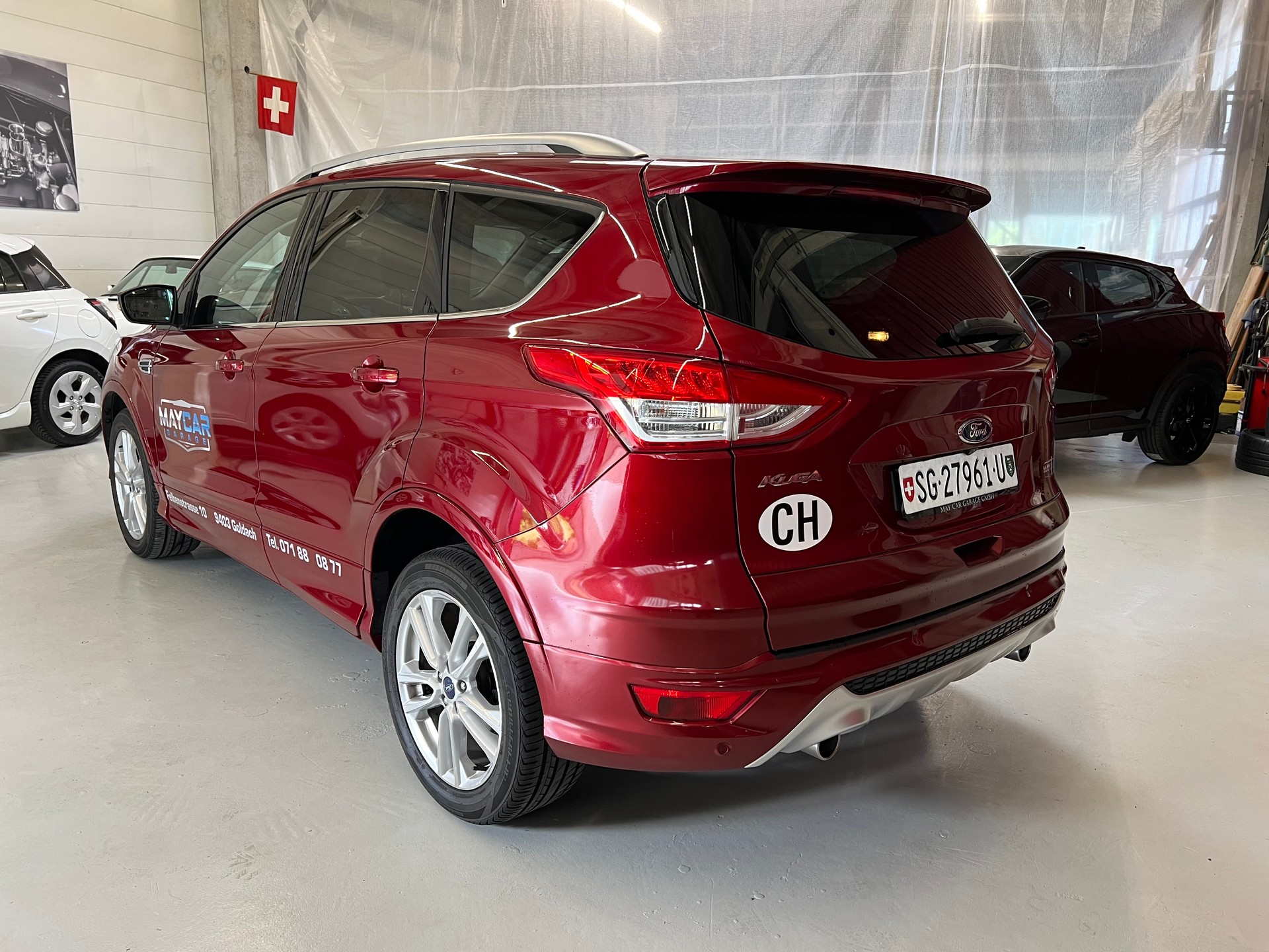 FORD Kuga 2.0 TDCi Titanium S 4WD PowerShift-image-2