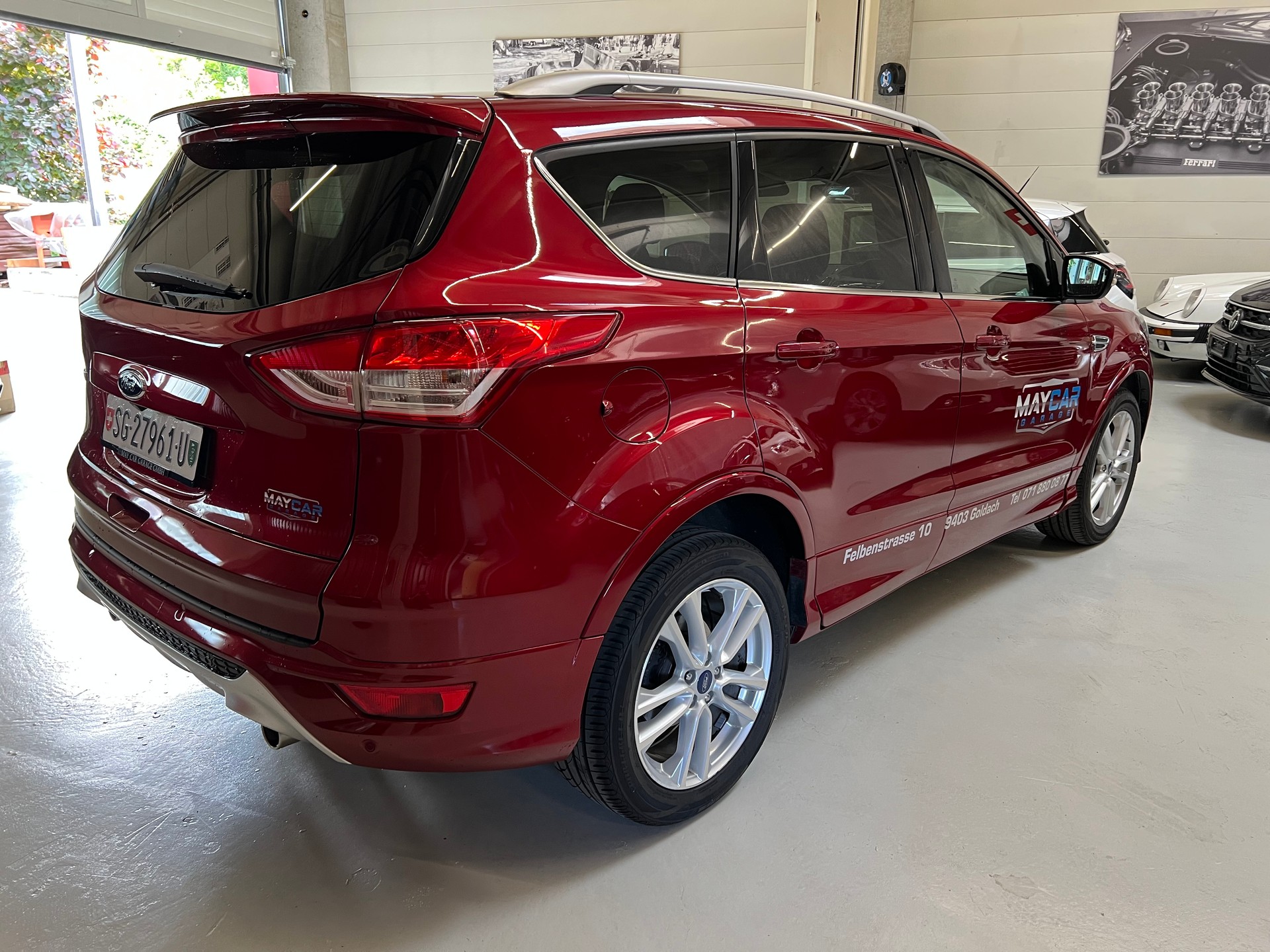 FORD Kuga 2.0 TDCi Titanium S 4WD PowerShift-image-3