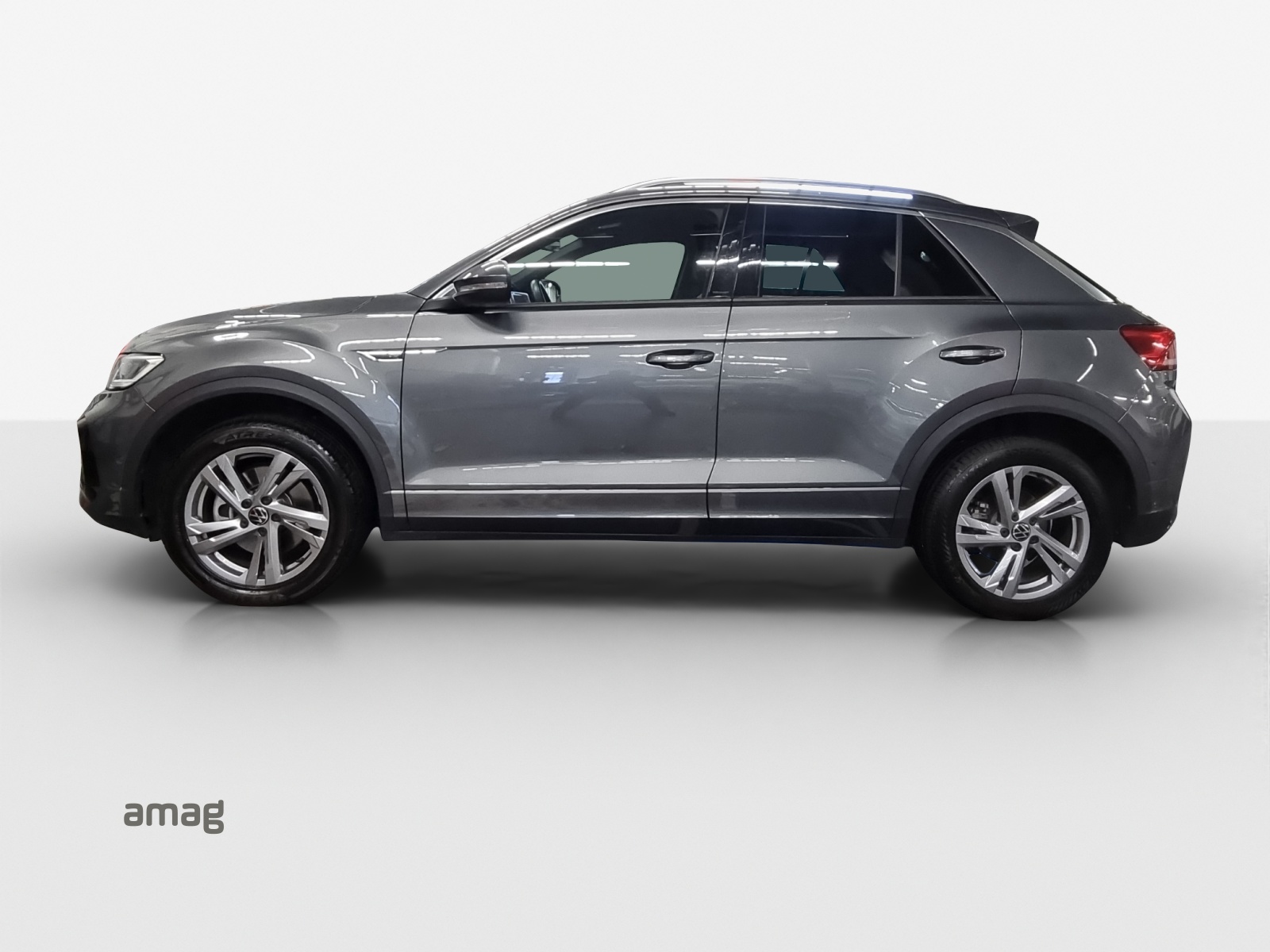 VW T-Roc 2.0 TSI R-Line DSG 4Motion-image-1