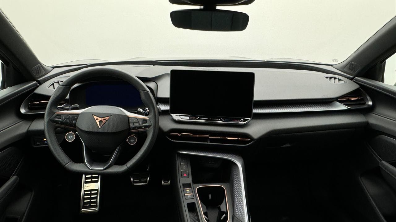 CUPRA Terramar 1.5 eHybrid DSG-image-5