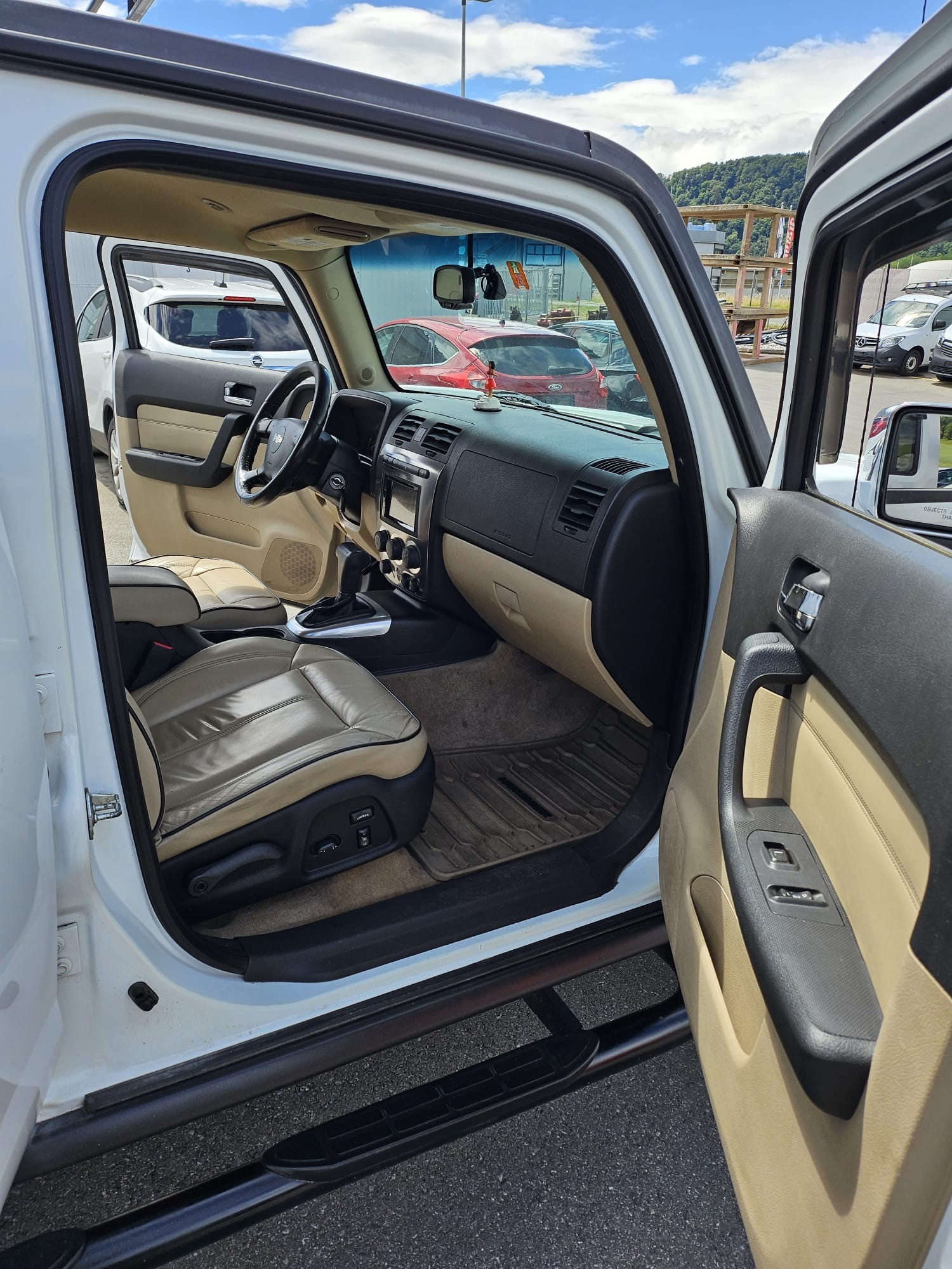 HUMMER H3 3.5 Luxury-image-8
