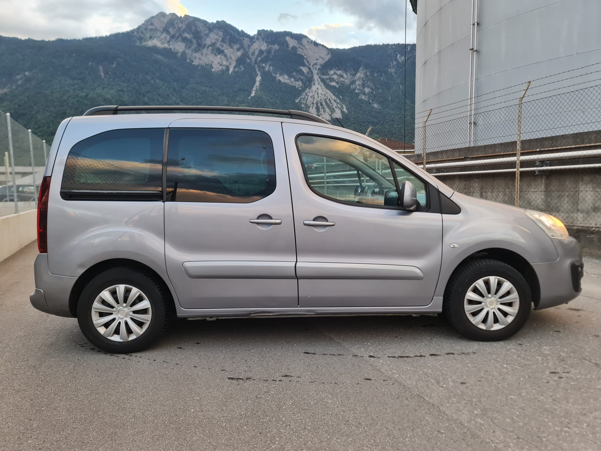 PEUGEOT Partner 1.6 BlueHDi Active ETG6-image-7