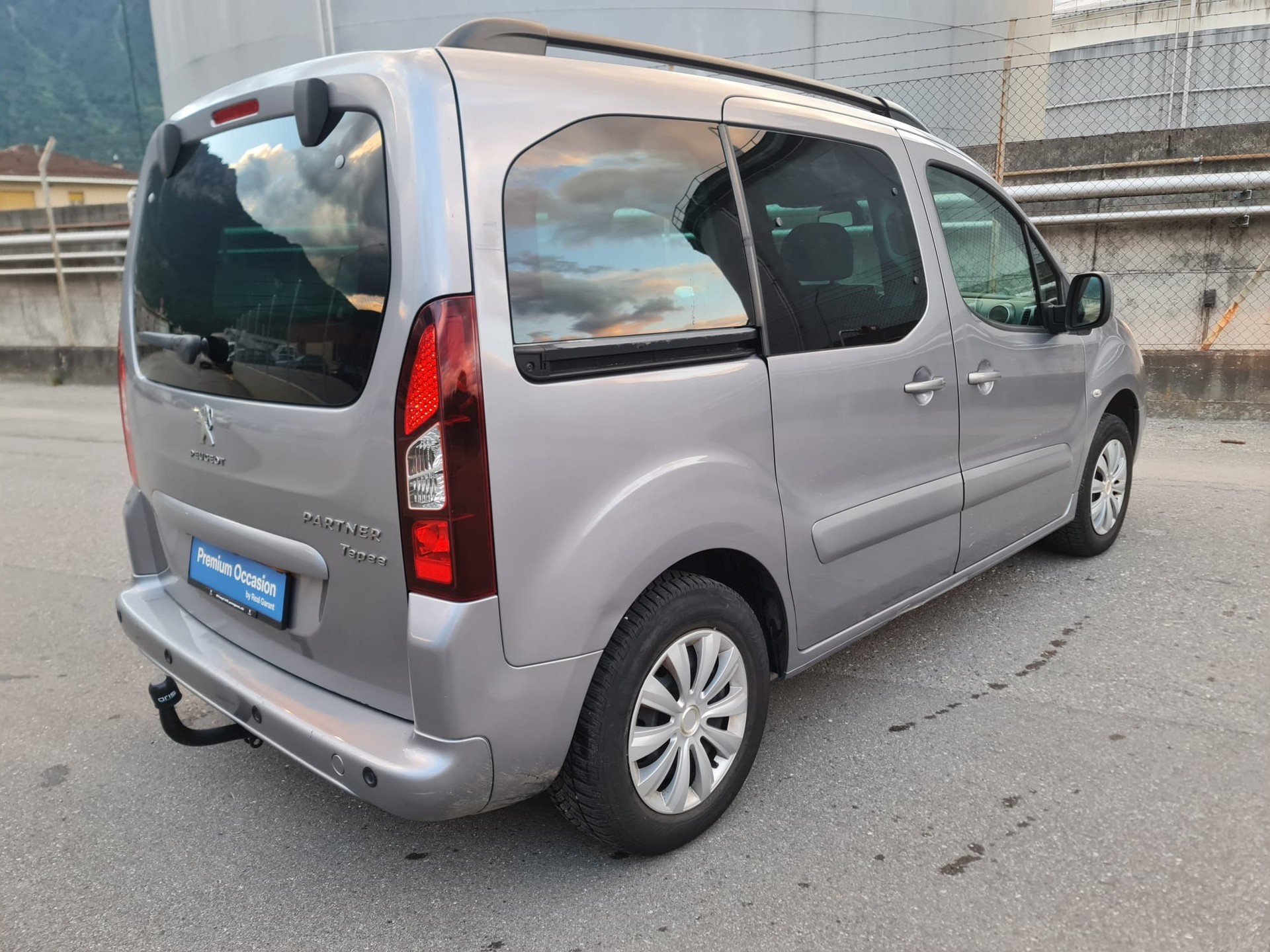 PEUGEOT Partner 1.6 BlueHDi Active ETG6-image-4