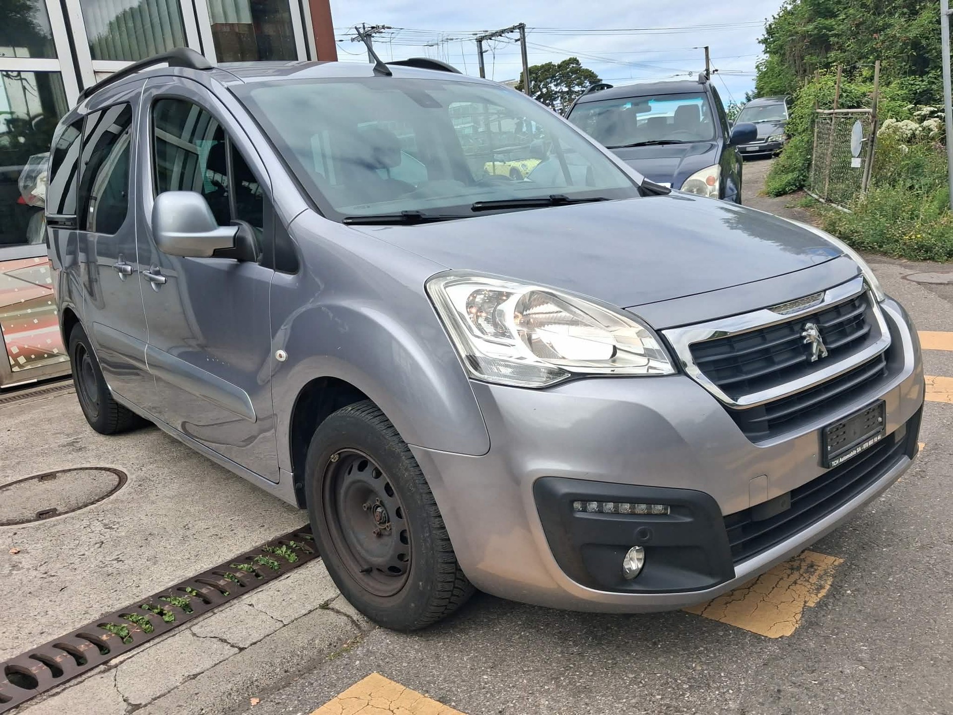 PEUGEOT Partner 1.6 BlueHDi Active ETG6-image-1