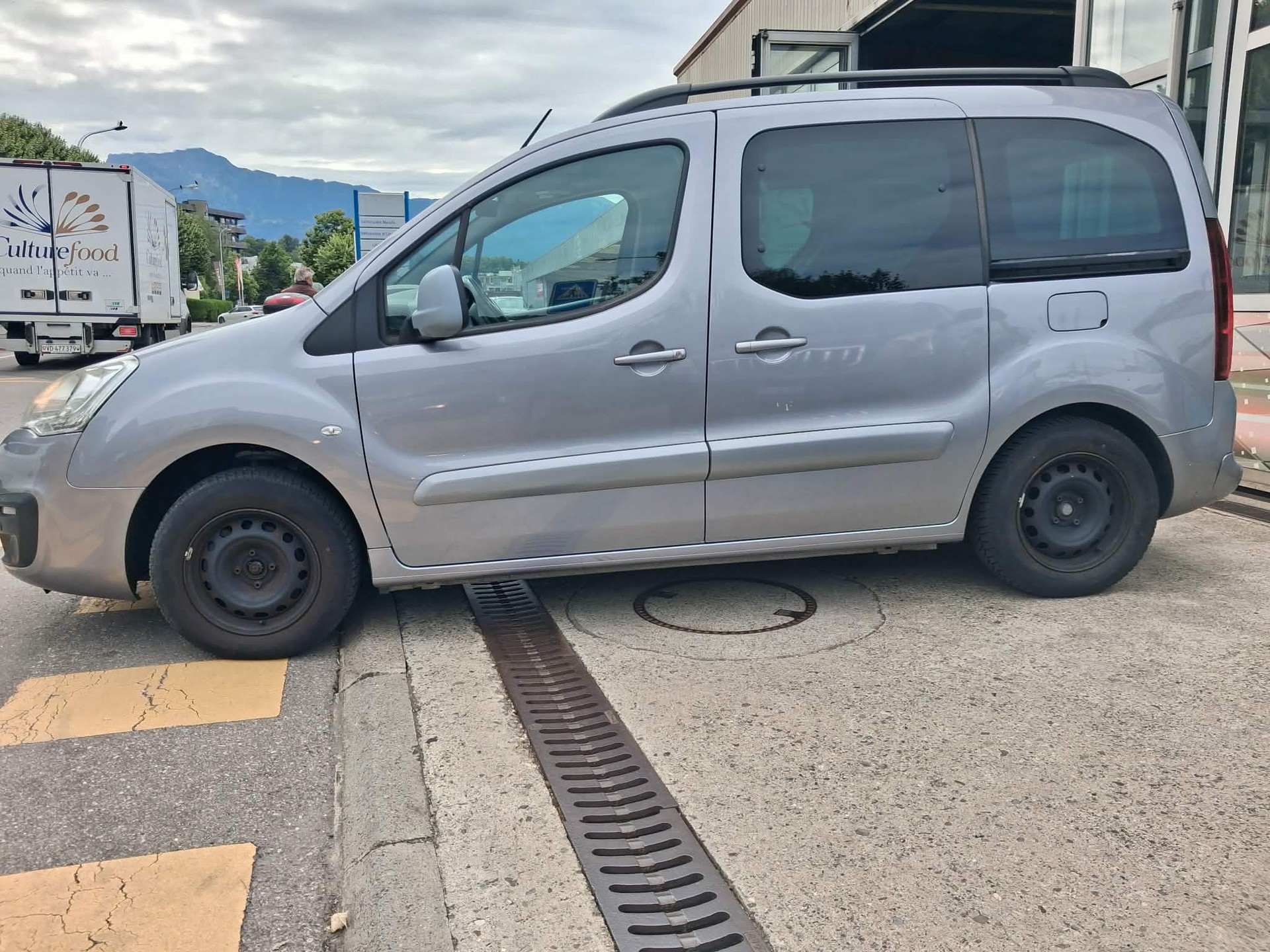 PEUGEOT Partner 1.6 BlueHDi Active ETG6-image-6