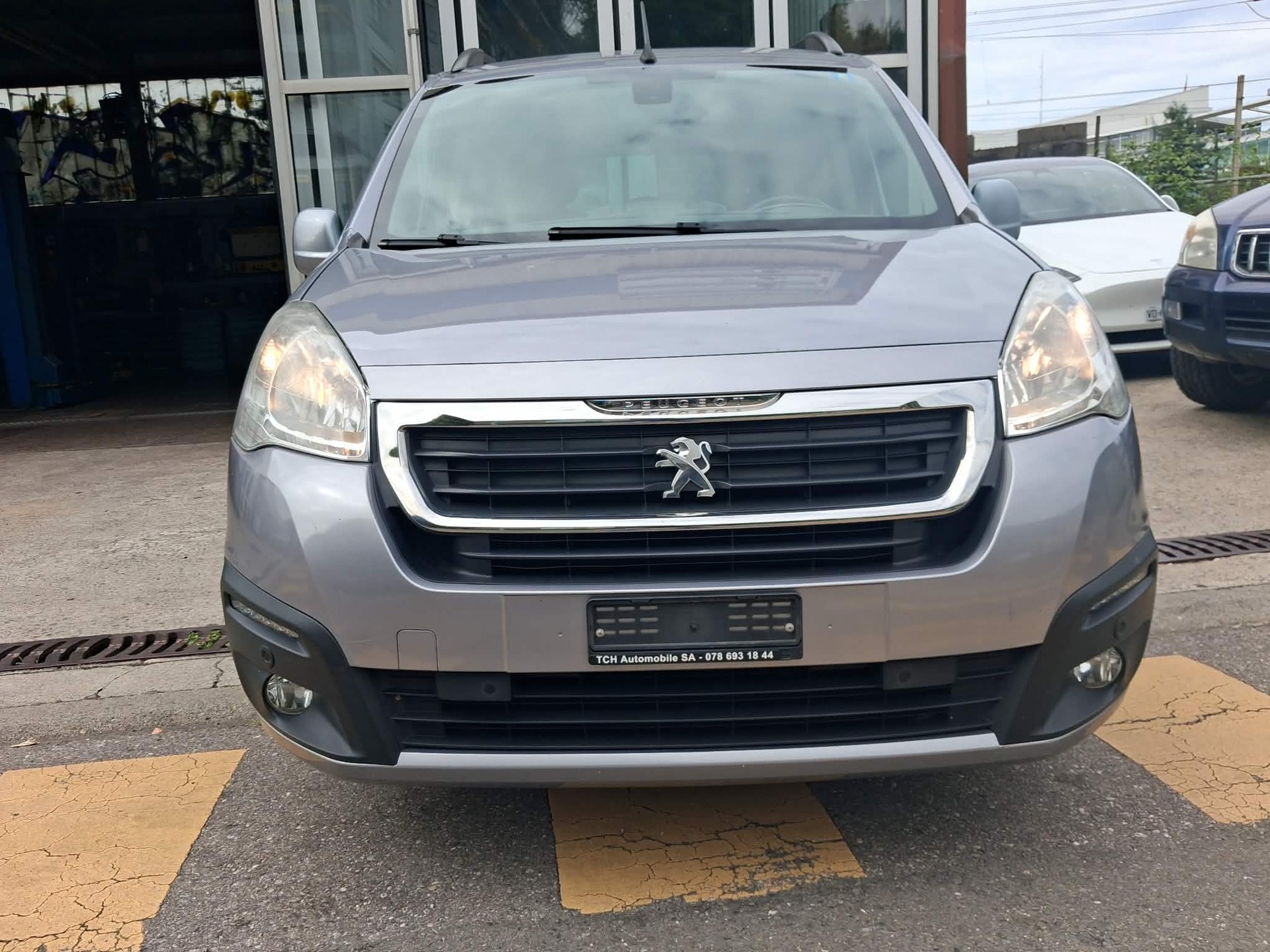 PEUGEOT Partner 1.6 BlueHDi Active ETG6-image-2