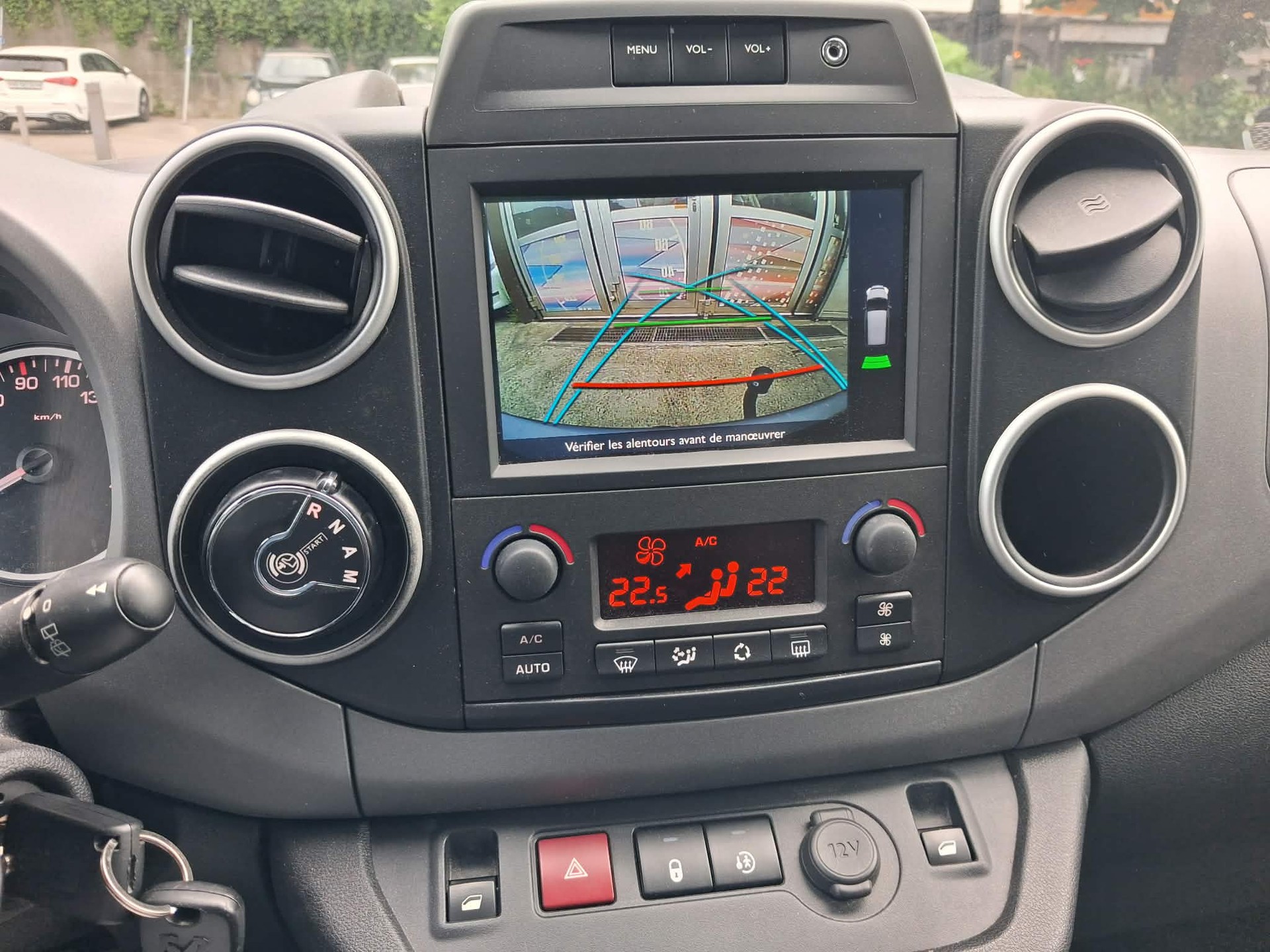 PEUGEOT Partner 1.6 BlueHDi Active ETG6-image-10