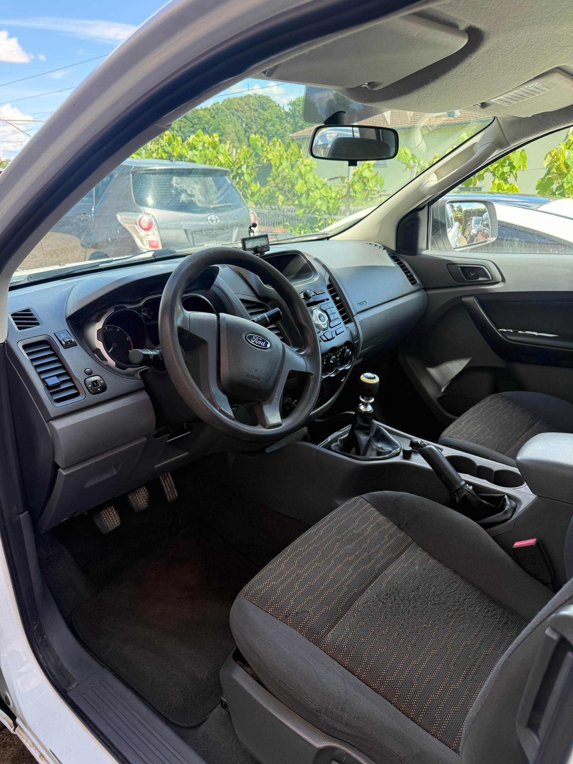 FORD Ranger XL 2.2 TDCi 4x4-image-3