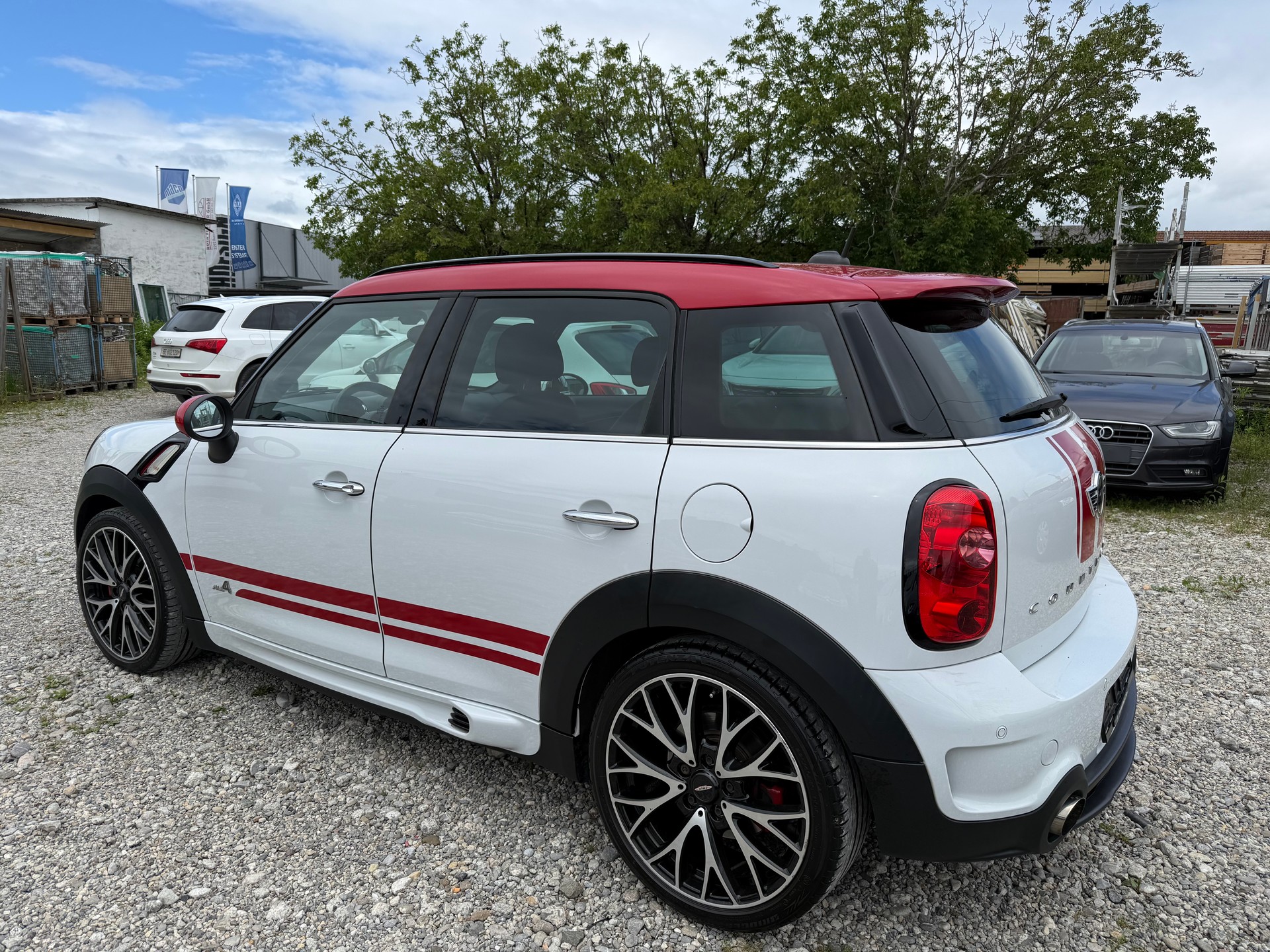 MINI Countryman John Cooper Works ALL4 Snowhill-image-3