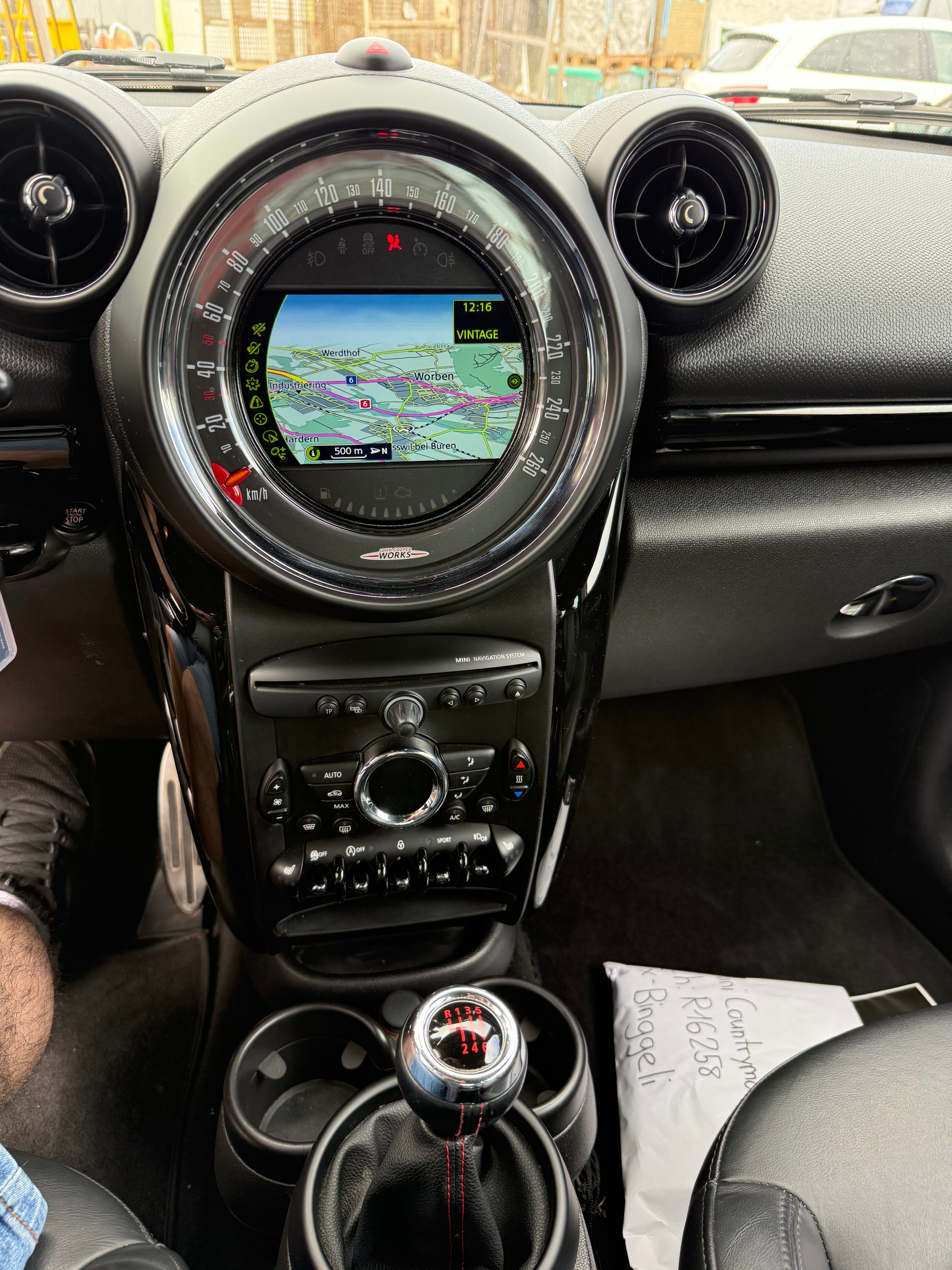 MINI Countryman John Cooper Works ALL4 Snowhill-image-9