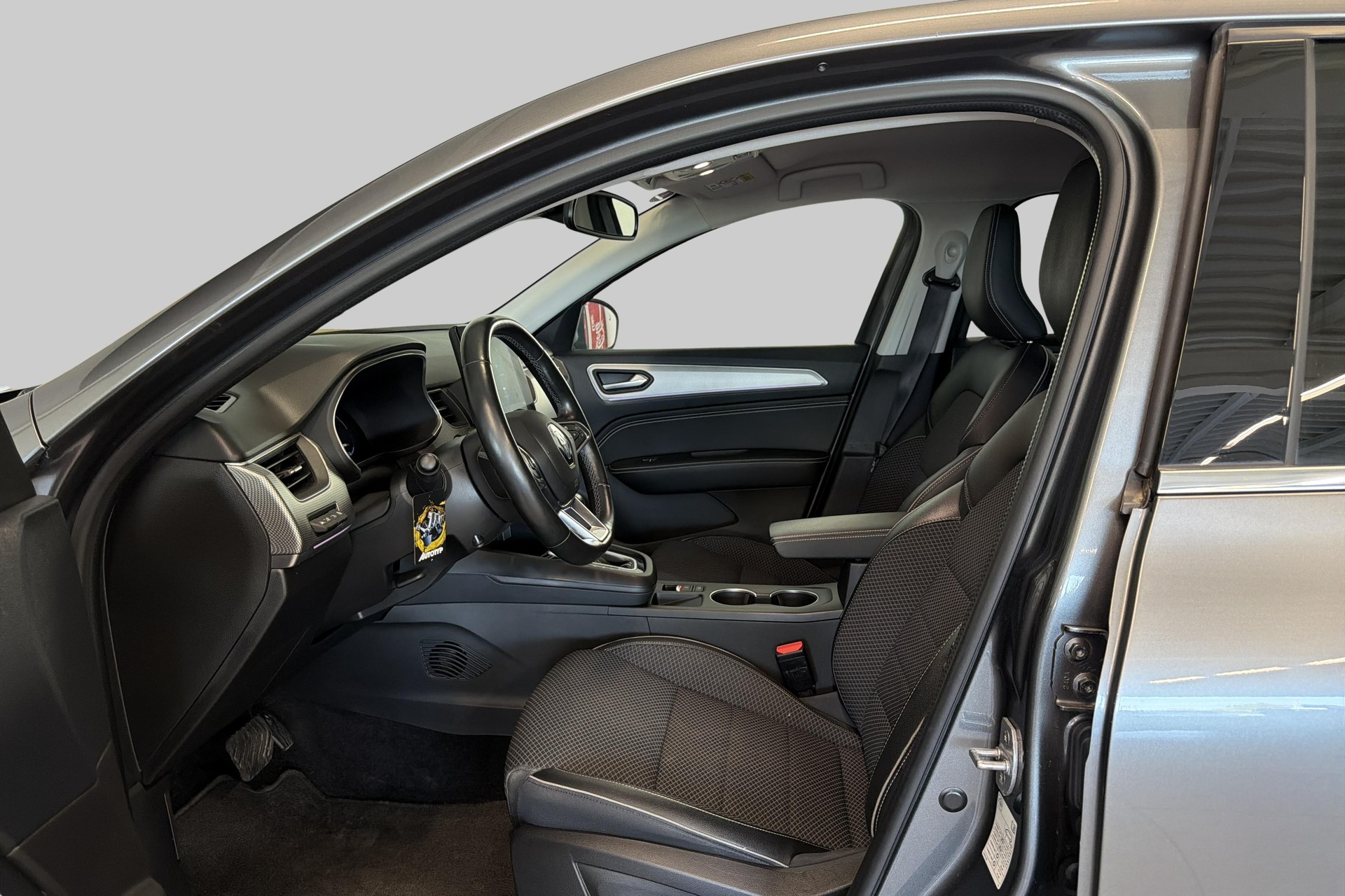RENAULT Arkana 1.6 E-Tech Techno-image-7