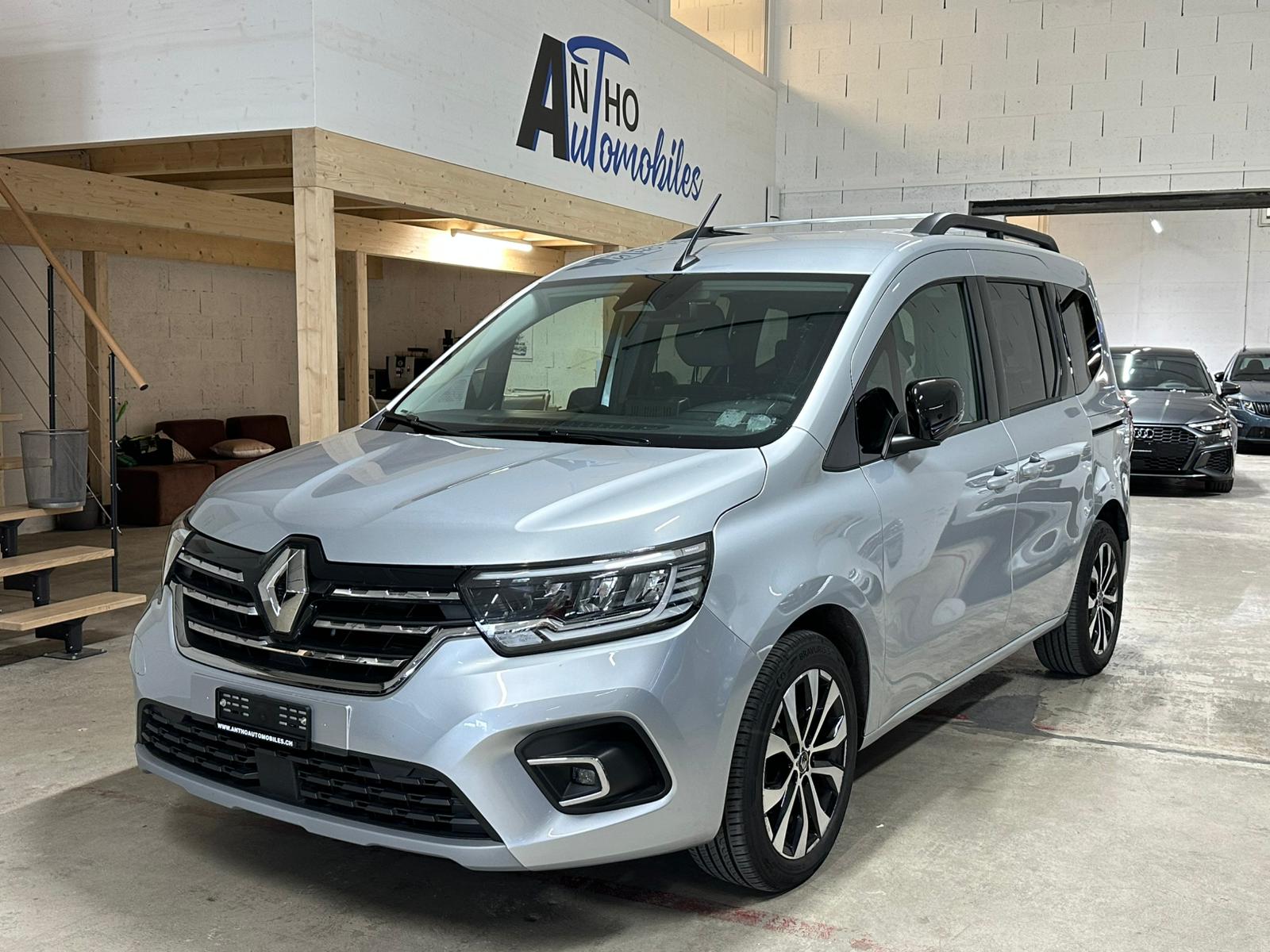 RENAULT Kangoo 1.3 TCe 130 PF Intens-image-0
