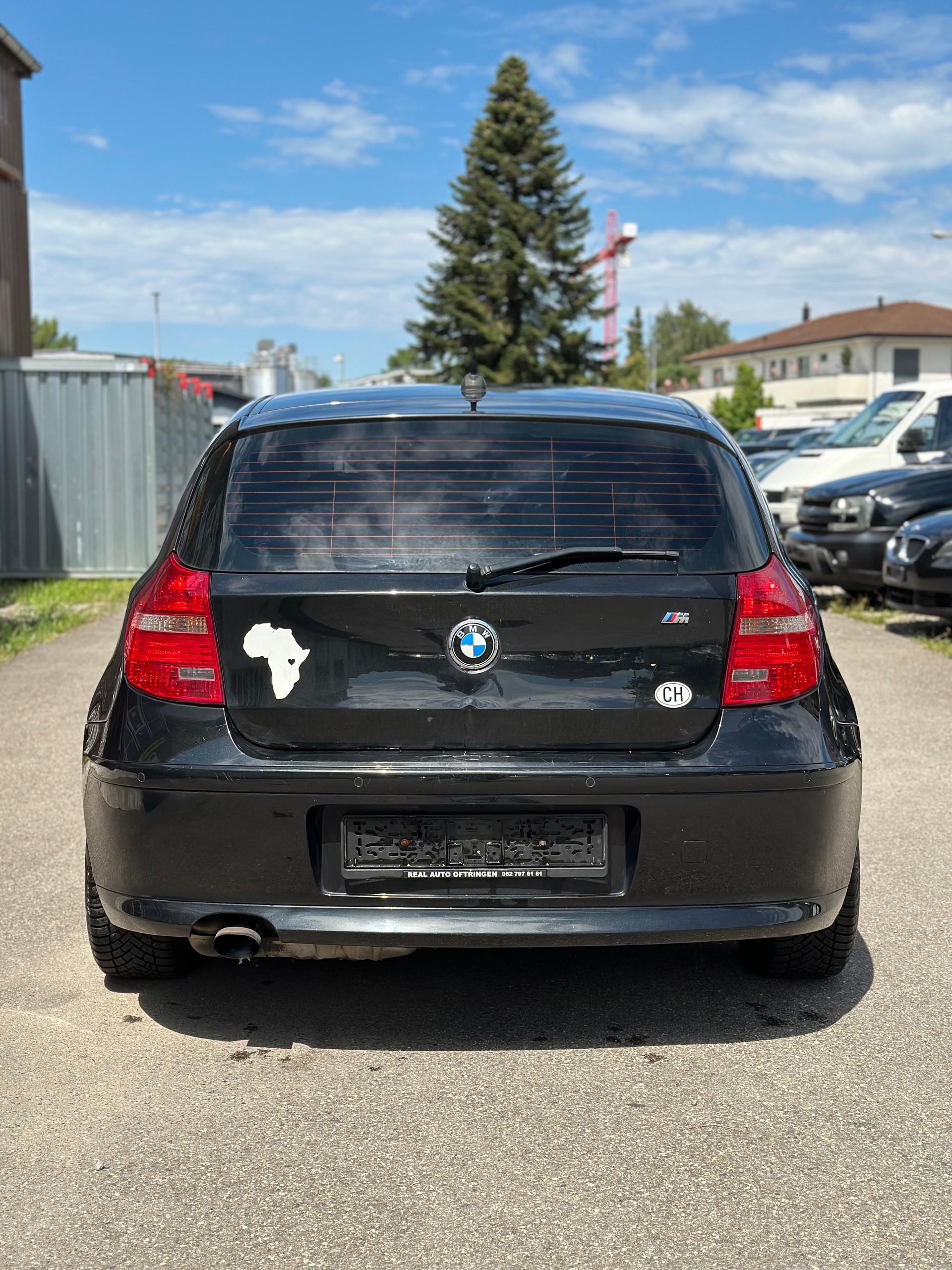 BMW 116i-image-3