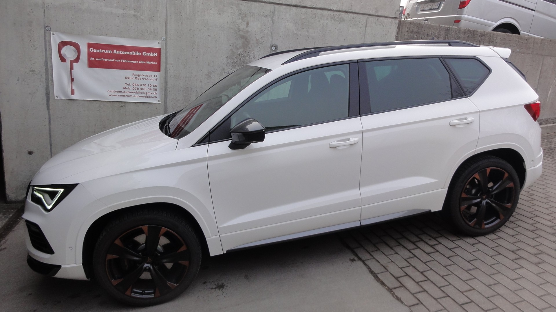 CUPRA Ateca 2.0 TSI 4Drive DSG-image-2