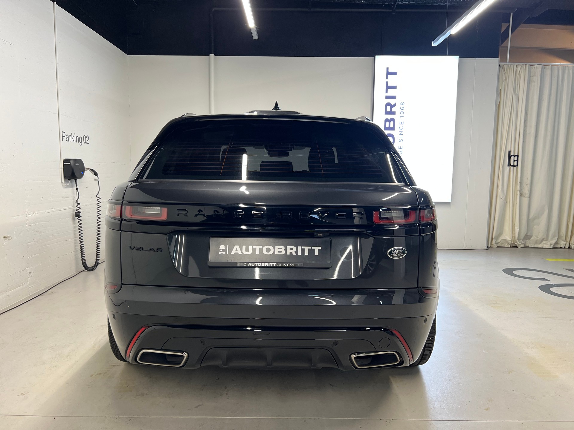LAND ROVER Range Rover Velar 3.0 I6 R-Dynamic SE-image-8