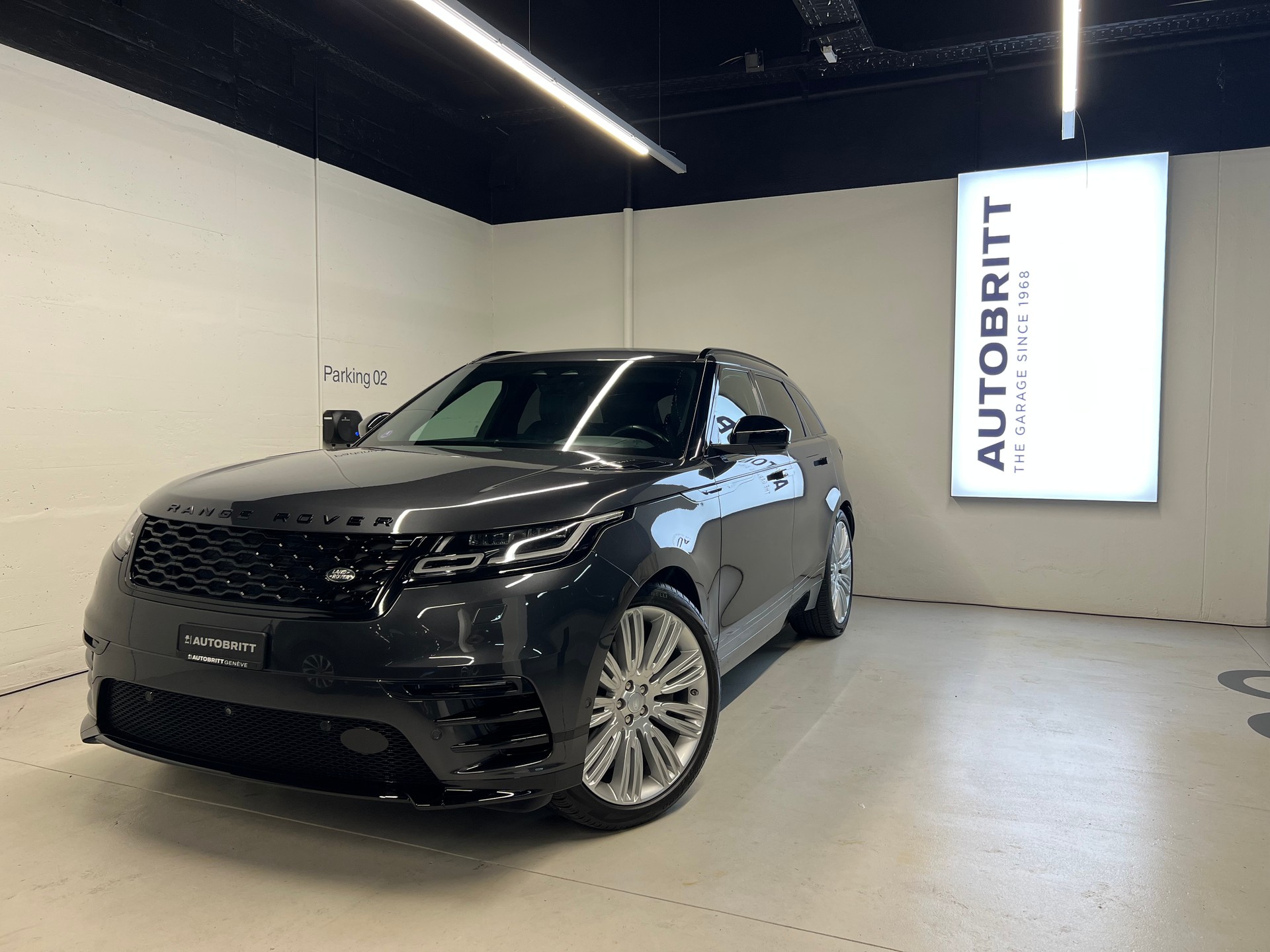 LAND ROVER Range Rover Velar 3.0 I6 R-Dynamic SE-image-0