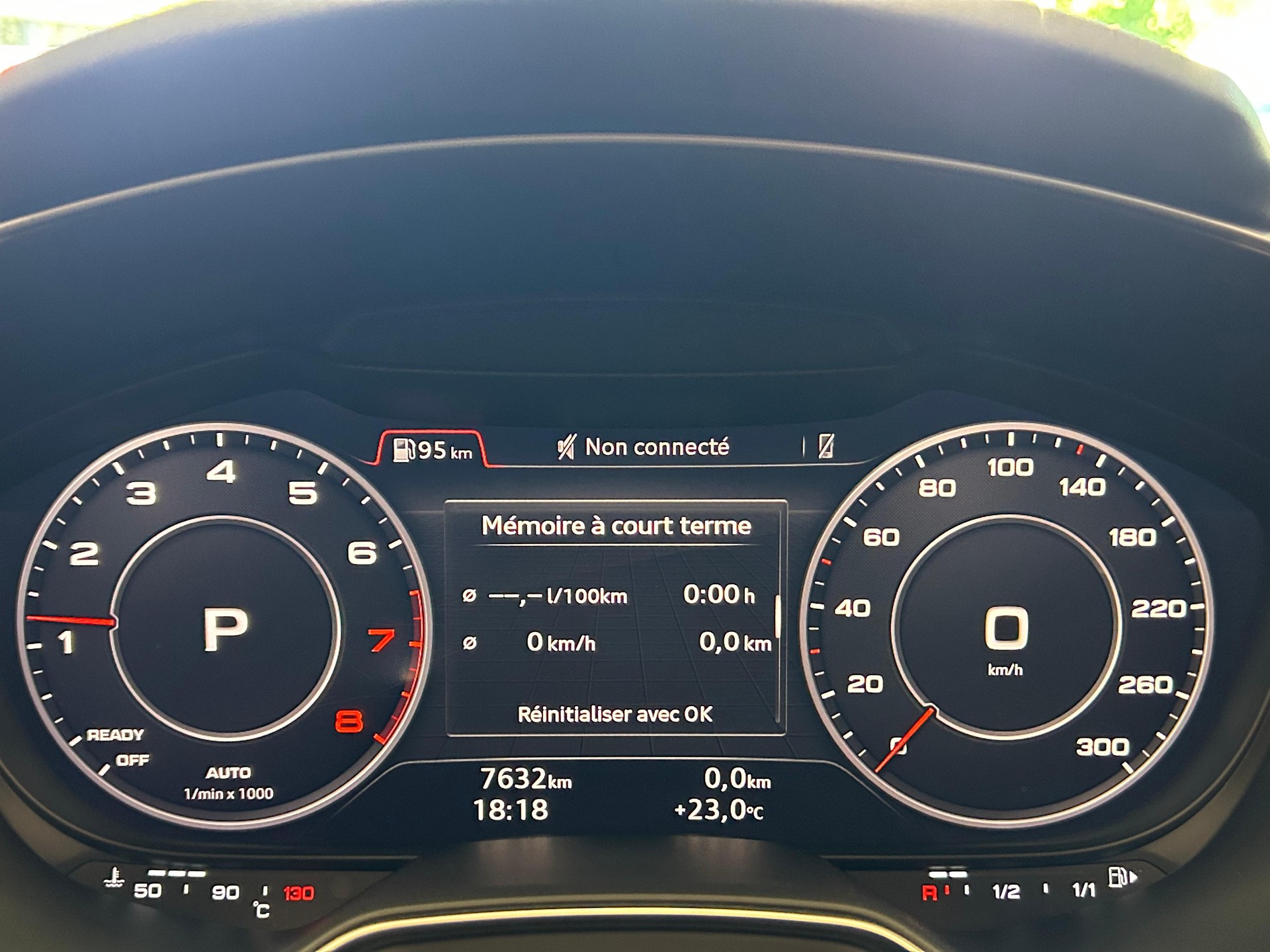 AUDI TT Roadster 2.0 45 TFSI S-Tronic Cabriolet/Kabrio-image-19