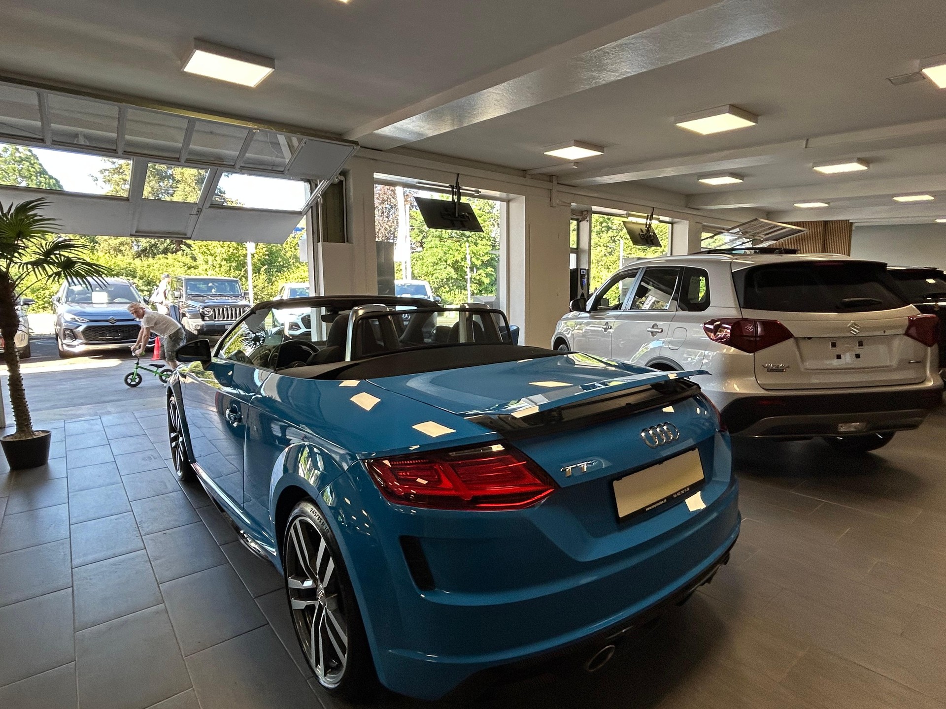AUDI TT Roadster 2.0 45 TFSI S-Tronic Cabriolet/Kabrio-image-8