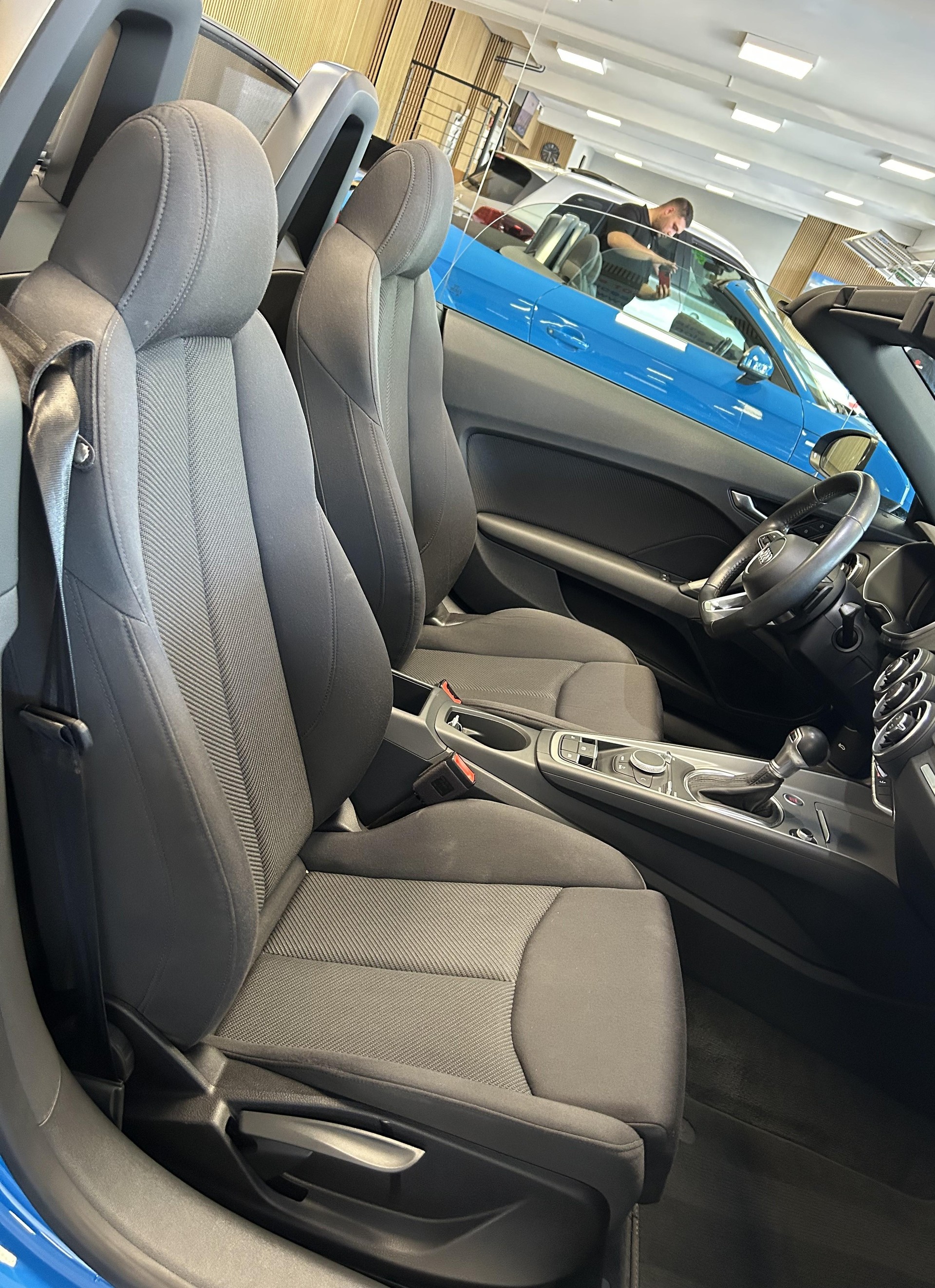 AUDI TT Roadster 2.0 45 TFSI S-Tronic Cabriolet/Kabrio-image-23