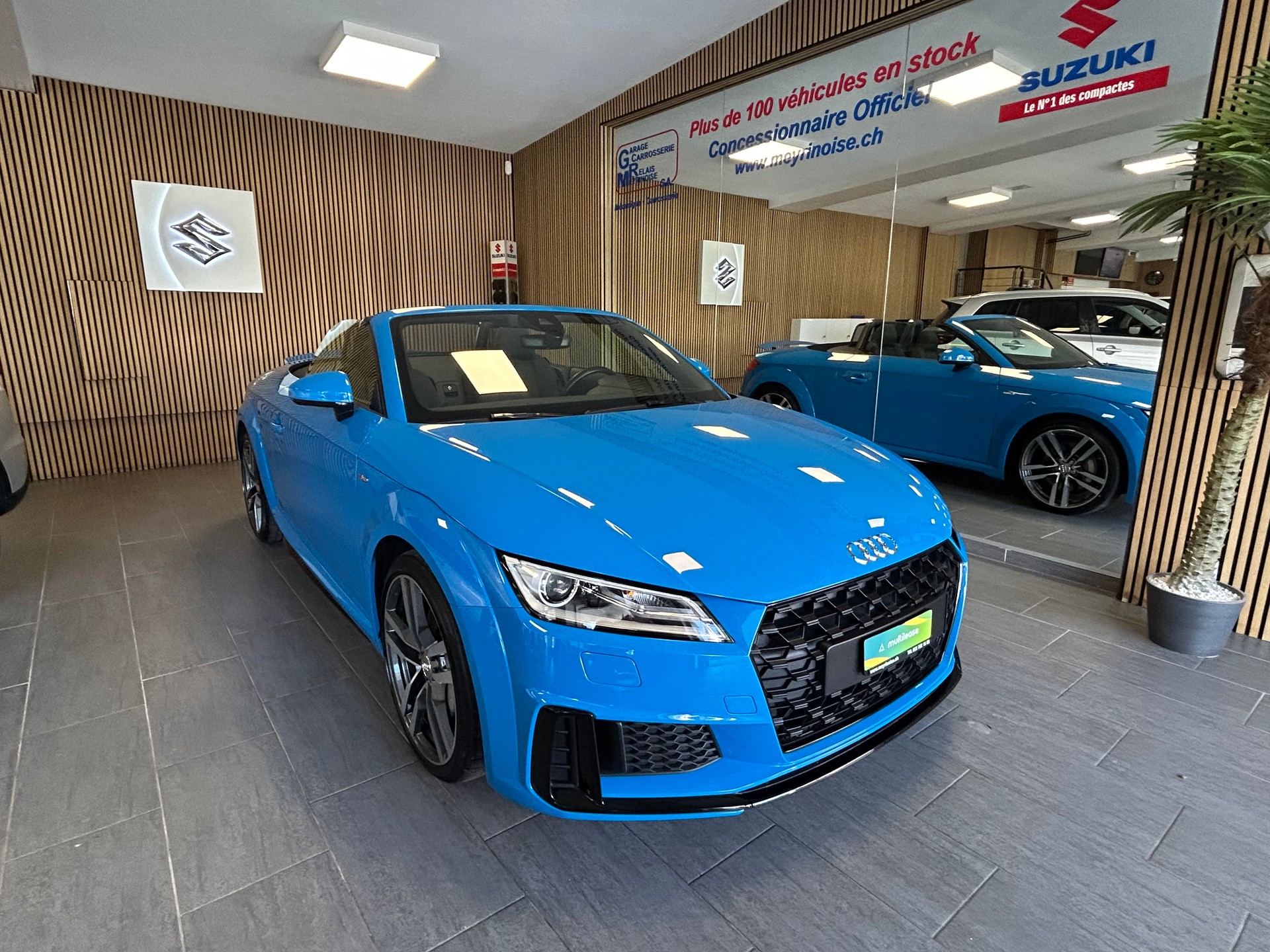 AUDI TT Roadster 2.0 45 TFSI S-Tronic Cabriolet/Kabrio-showroom-element-2