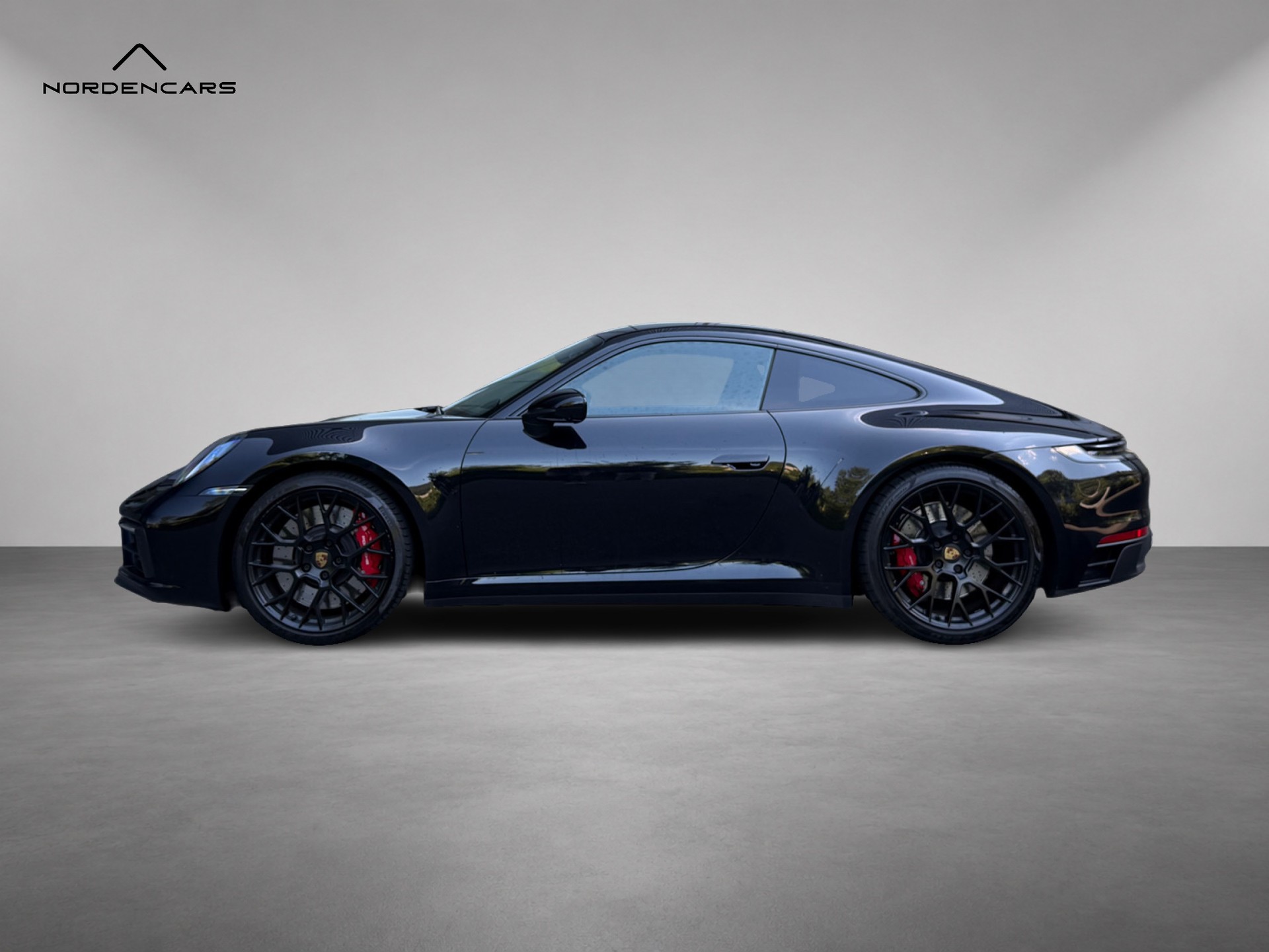 PORSCHE 911 Carrera 4 GTS PDK-image-1