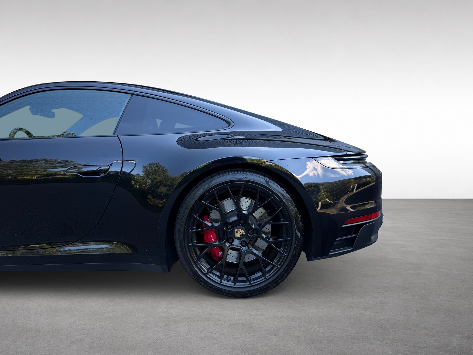 PORSCHE 911 Carrera 4 GTS PDK-image-4