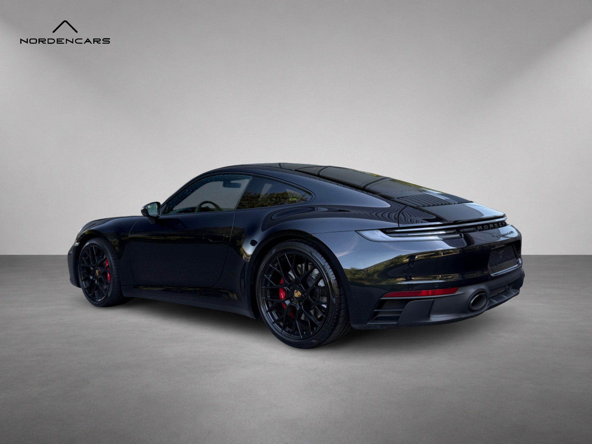 PORSCHE 911 Carrera 4 GTS PDK-image-2