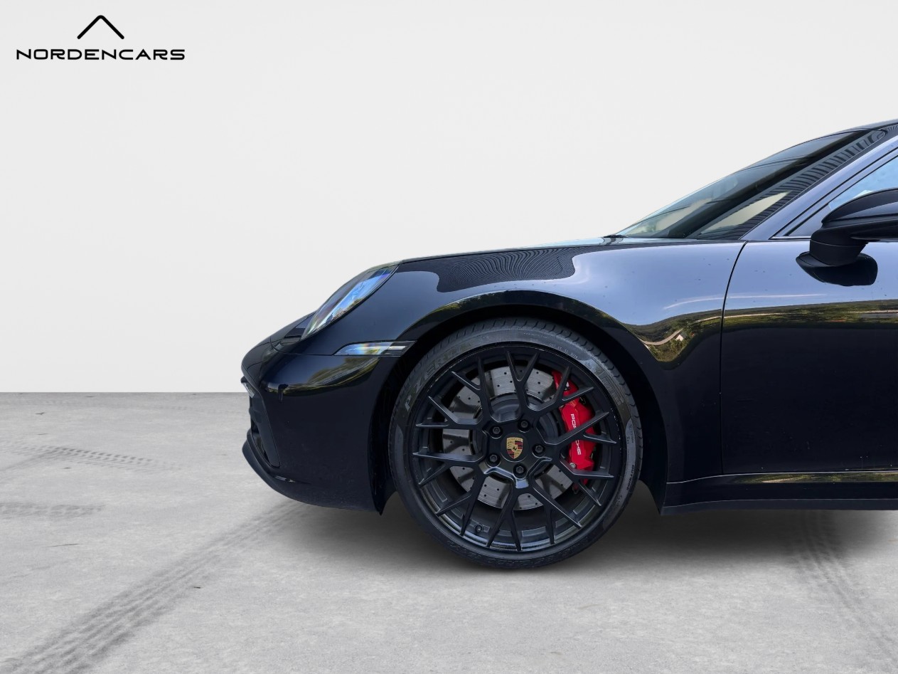PORSCHE 911 Carrera 4 GTS PDK-image-3
