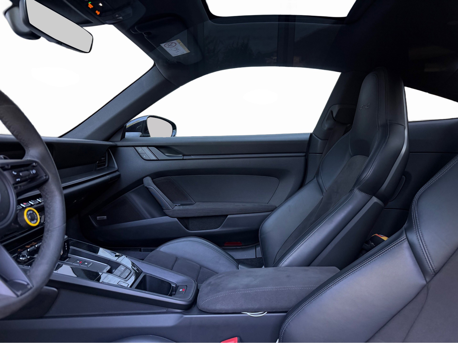 PORSCHE 911 Carrera 4 GTS PDK-image-6