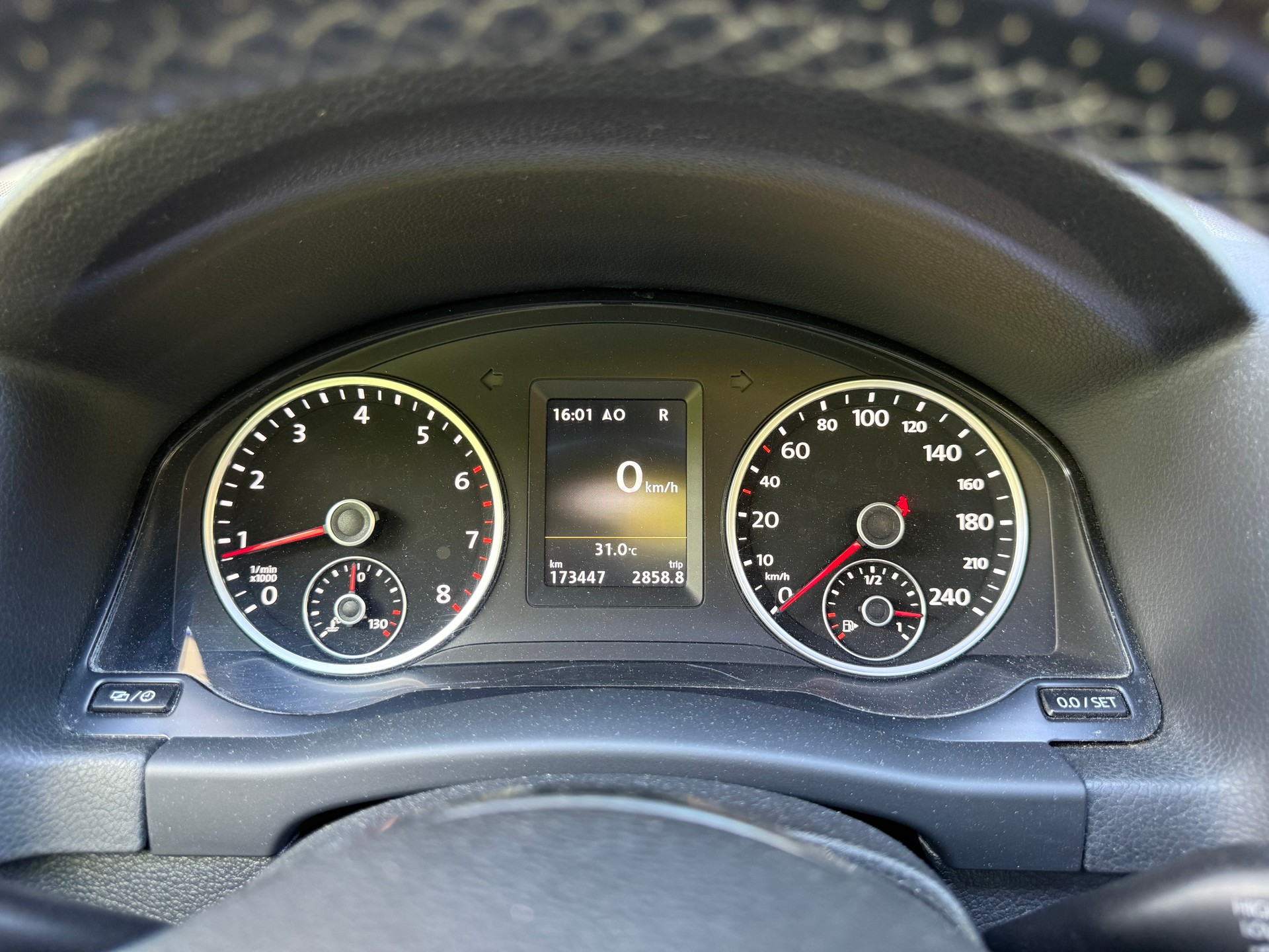 VW Tiguan 2.0 TSI Cup R-Line 4Motion DSG-image-8