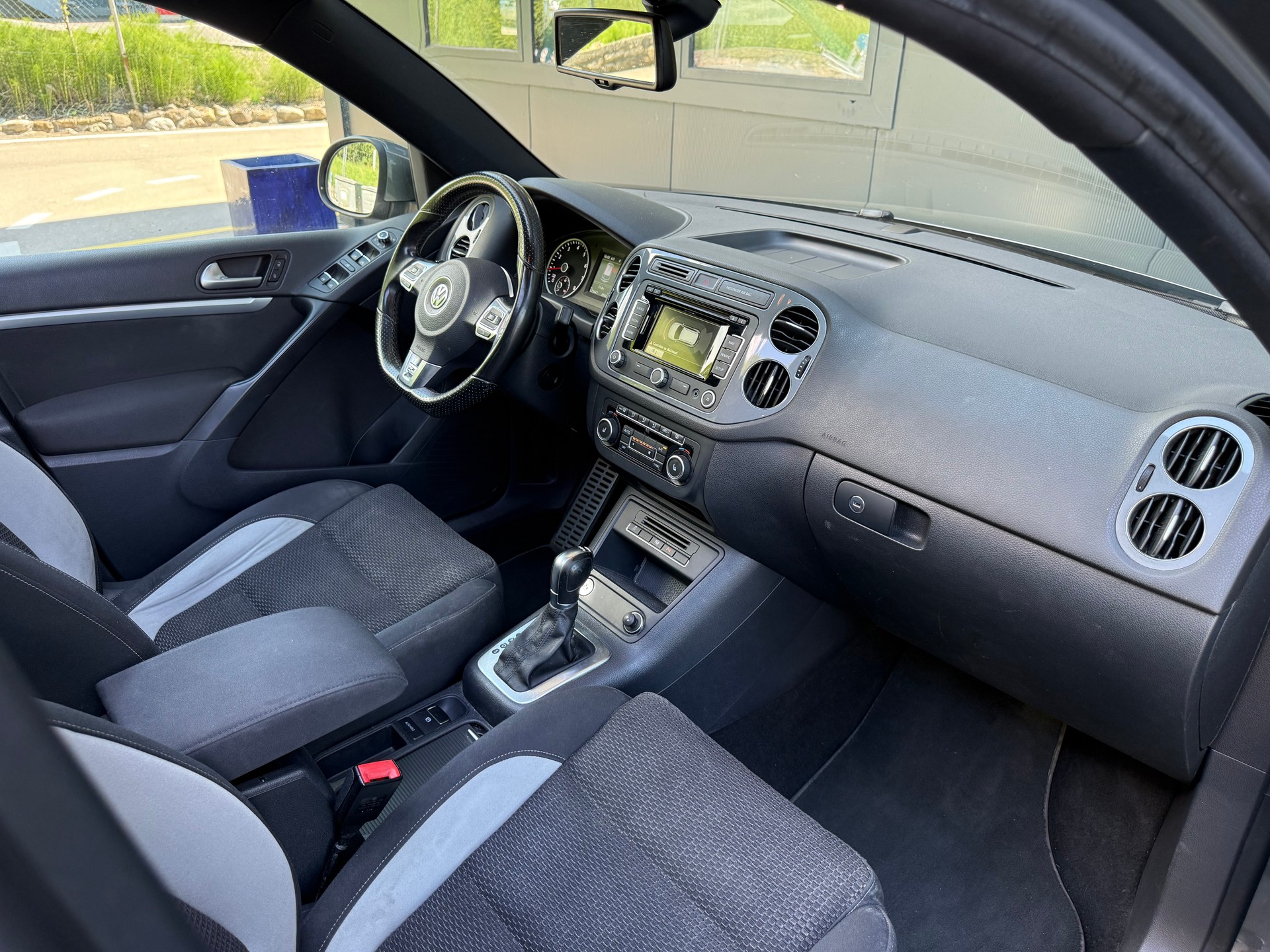 VW Tiguan 2.0 TSI Cup R-Line 4Motion DSG-image-13