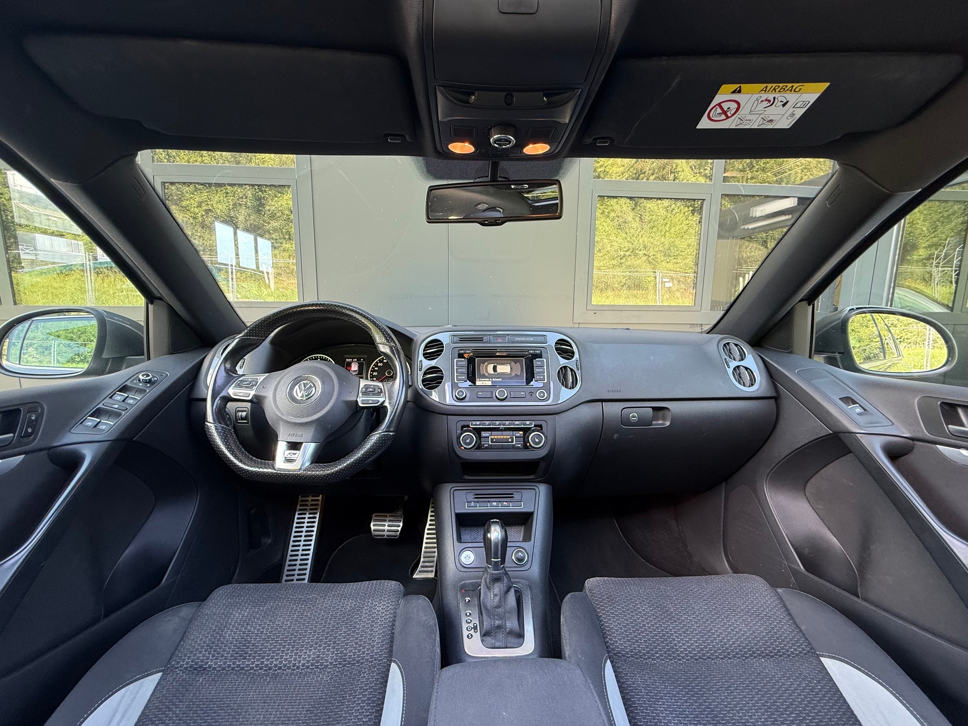 VW Tiguan 2.0 TSI Cup R-Line 4Motion DSG-image-12