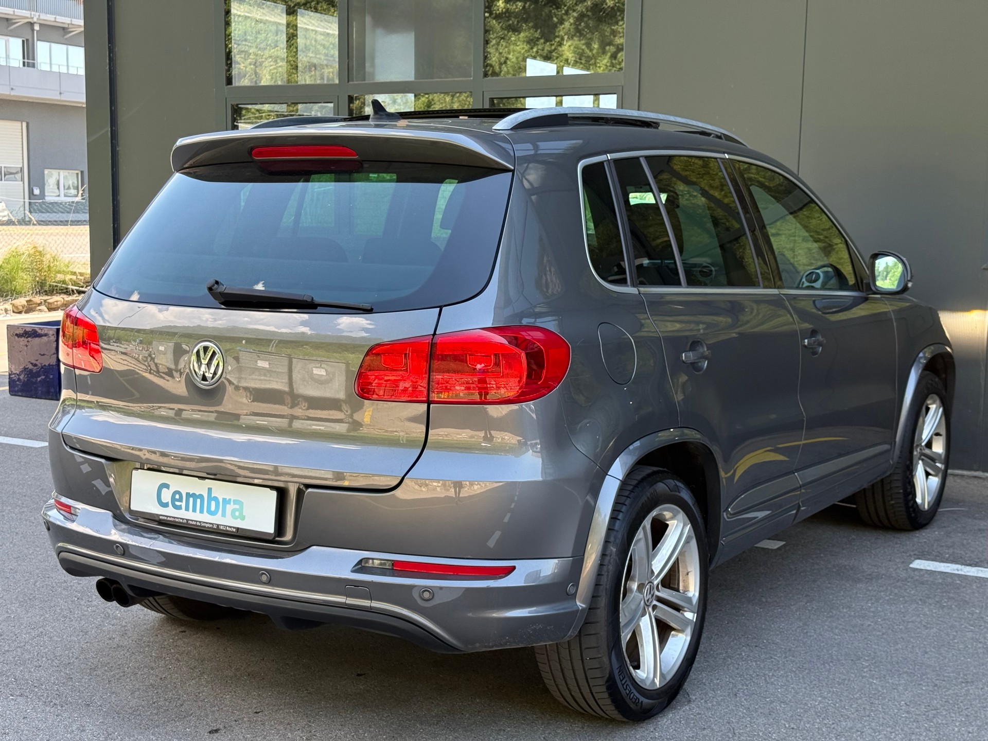 VW Tiguan 2.0 TSI Cup R-Line 4Motion DSG-image-4